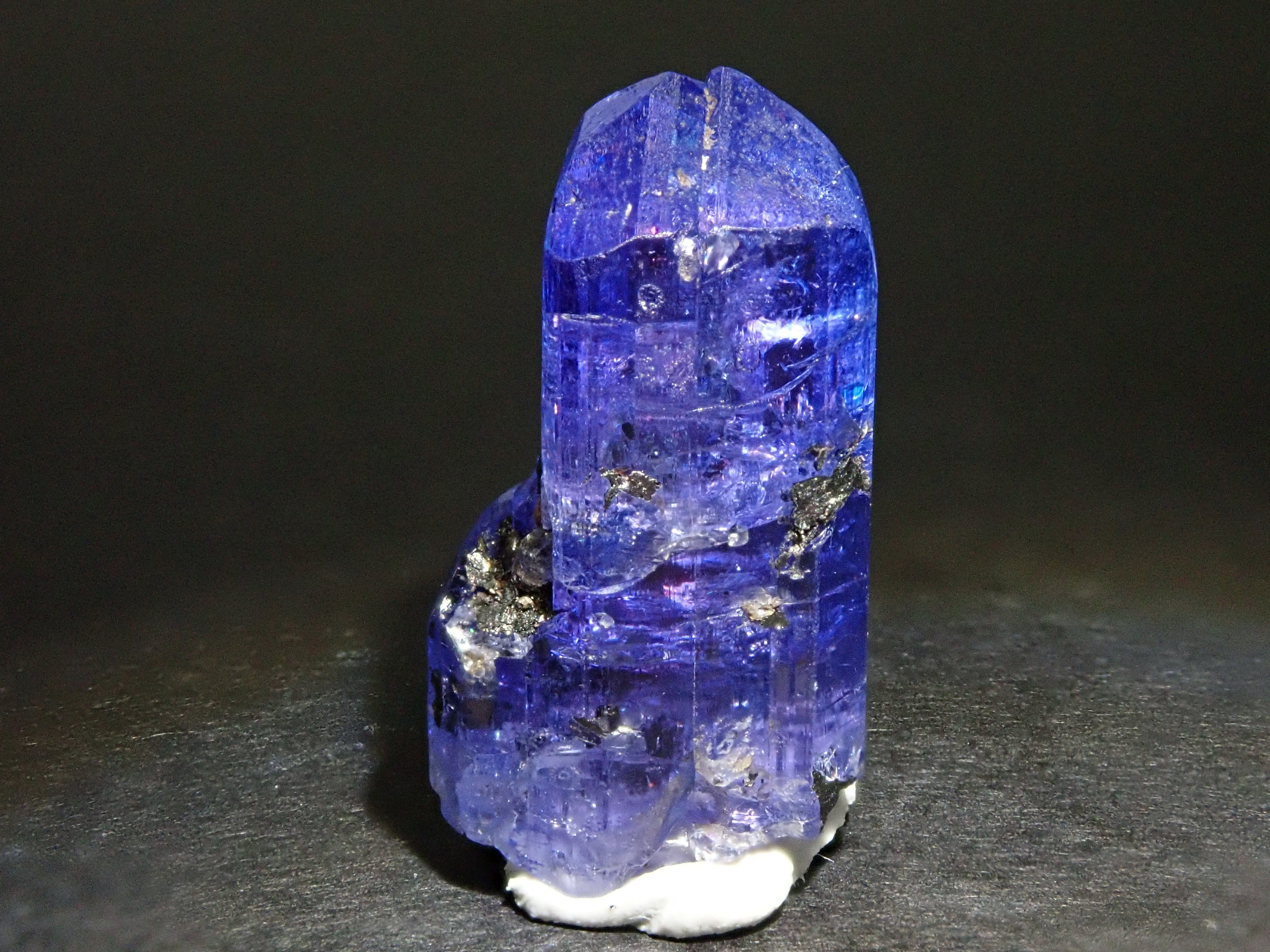 Tanzanite 5.028ct rough stone