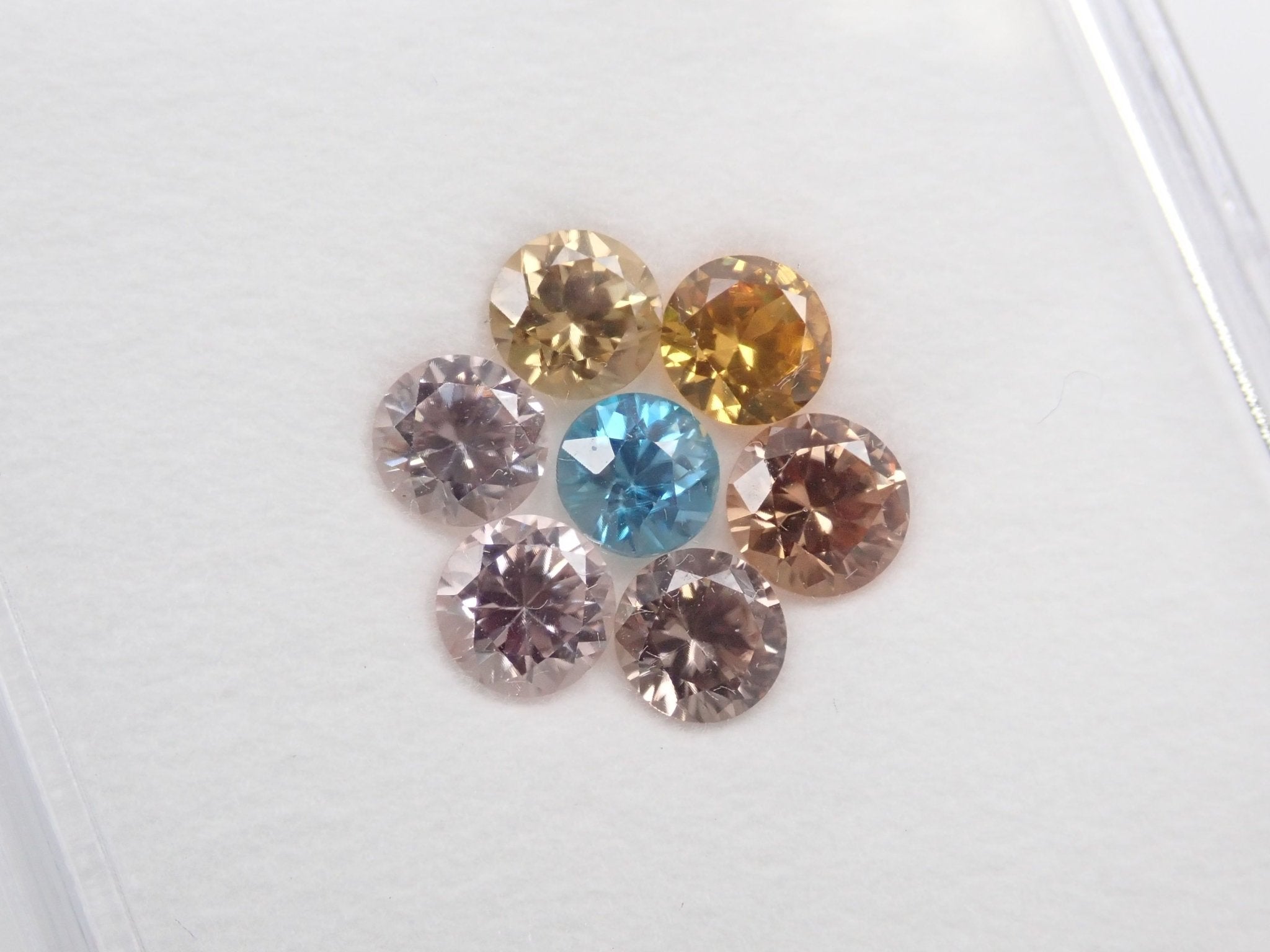 ジルコン7石セット 3.751ct - KARATZ STORE｜カラッツSTORE