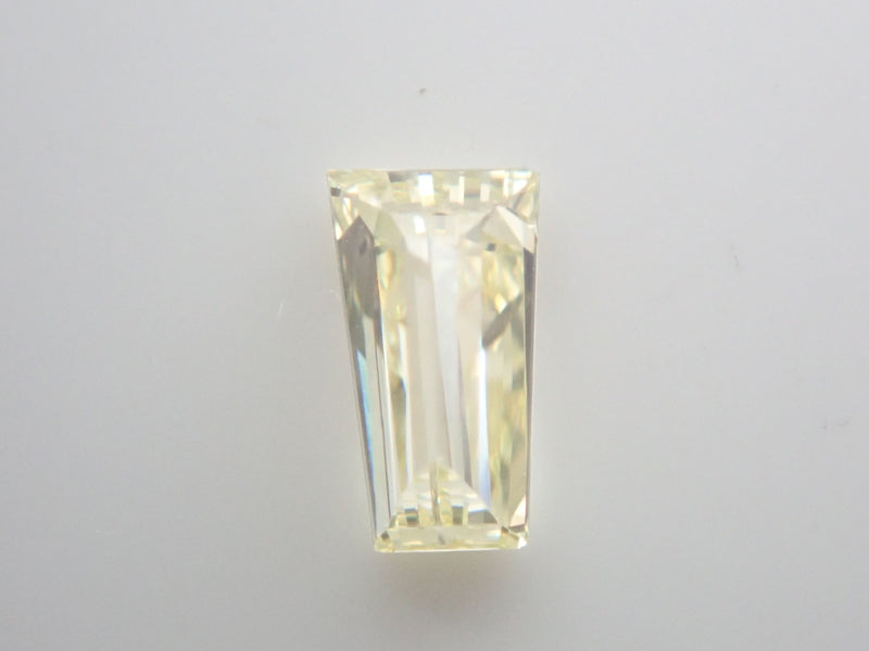 イエローダイヤモンド 0.198ctルース(LIGHT YELLOW, VS1,テーパードバゲット)
