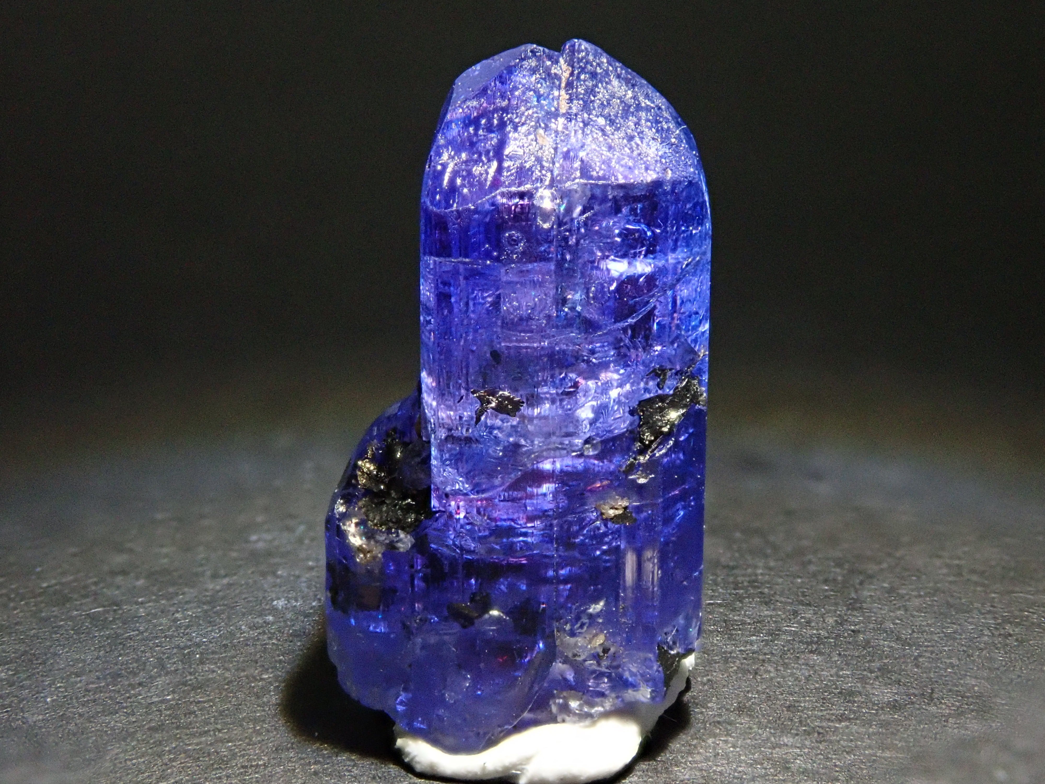 Tanzanite 5.028ct rough stone