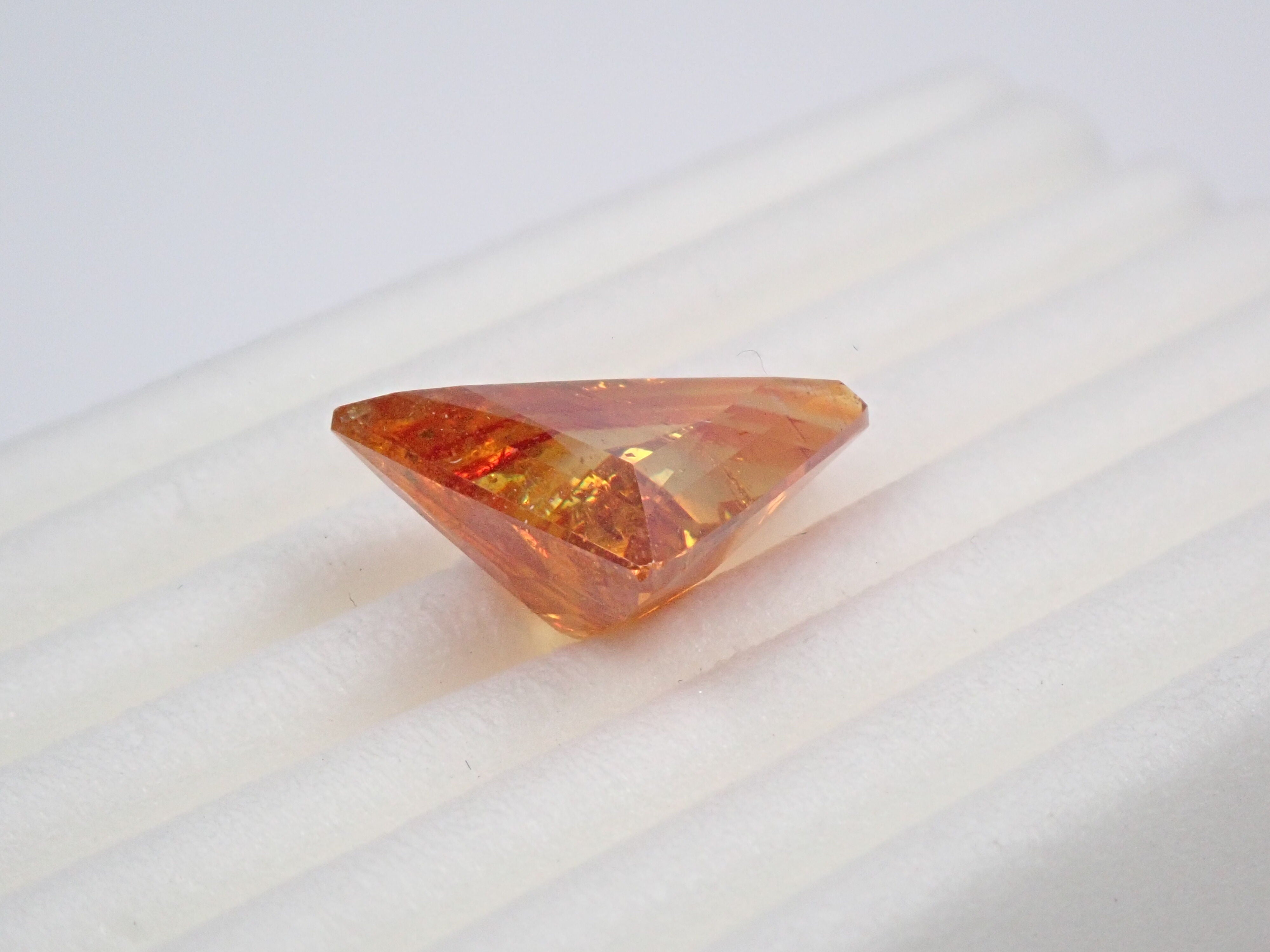 Sphalerite 5.341ct loose (orange)