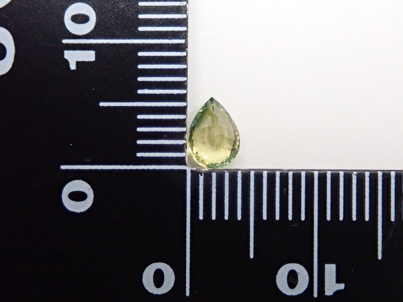 Bicolor sapphire 0.517ct loose