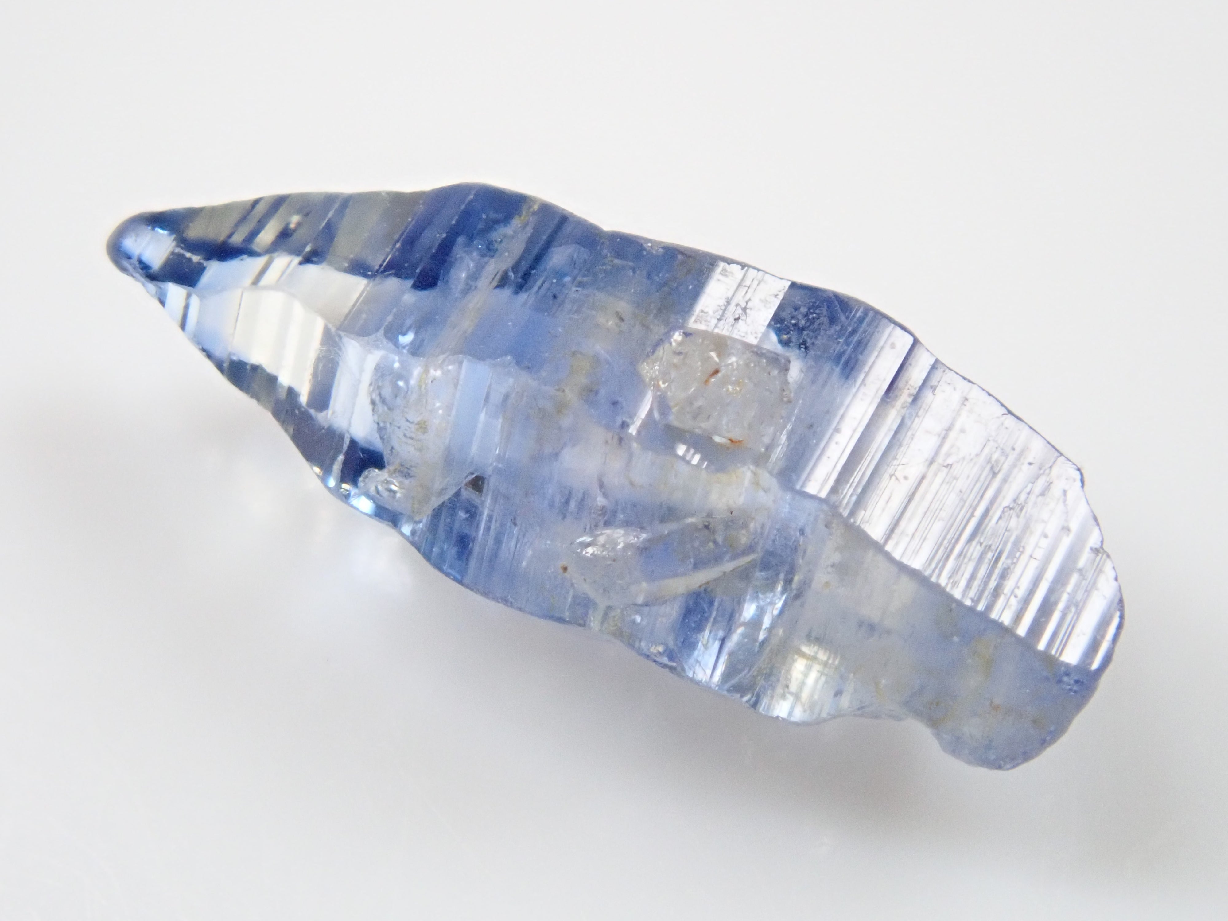 [Published in 12539647] Unheated blue sapphire 1.685ct loose