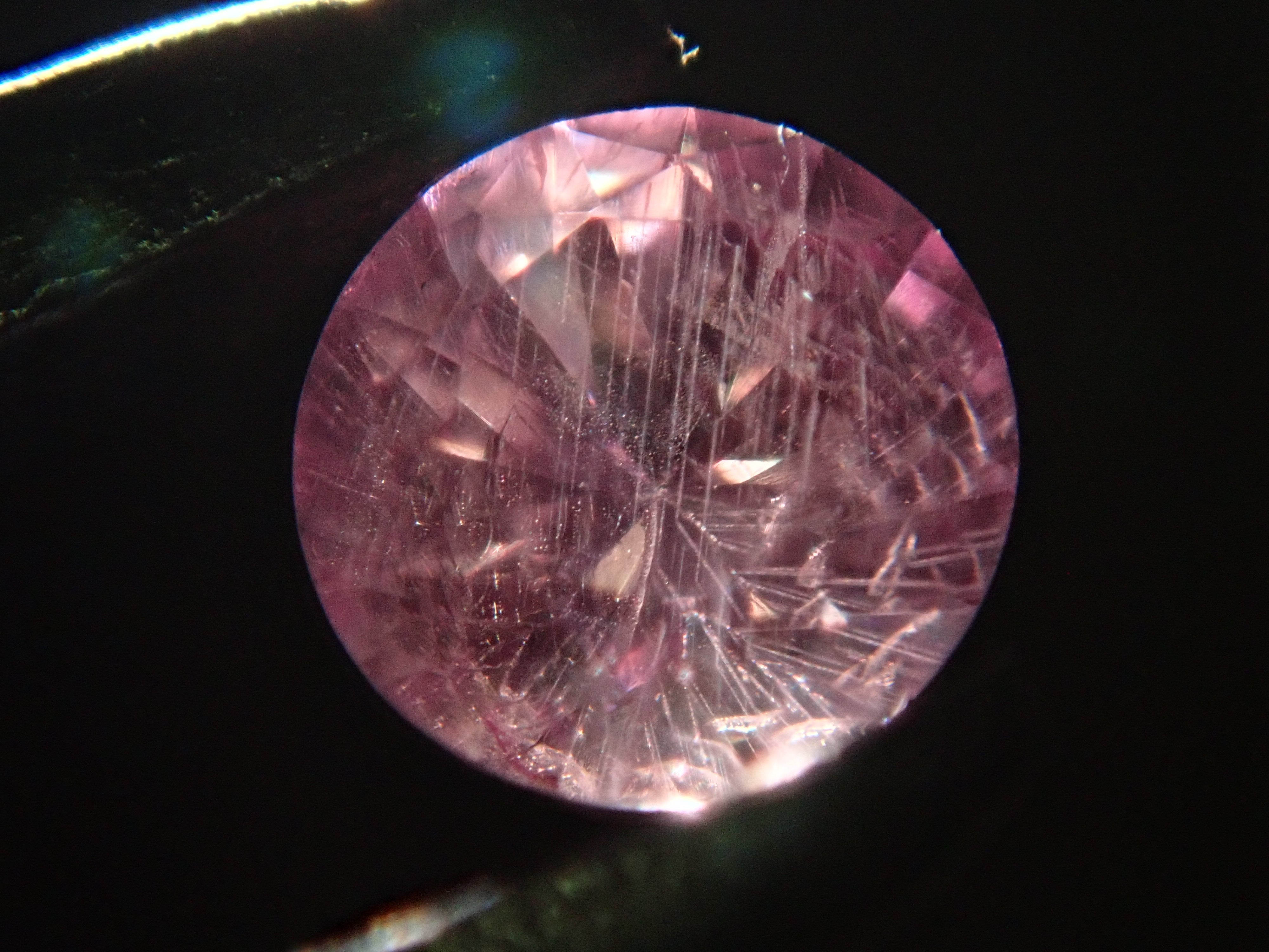 Pink sapphire from Greenland 3.1mm/0.135ct loose