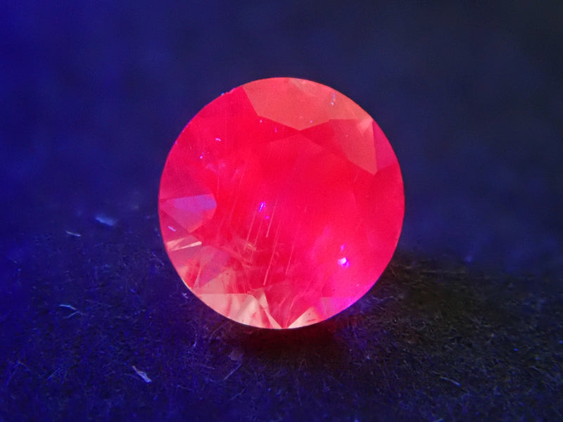 Pink sapphire from Greenland 3.1mm/0.135ct loose