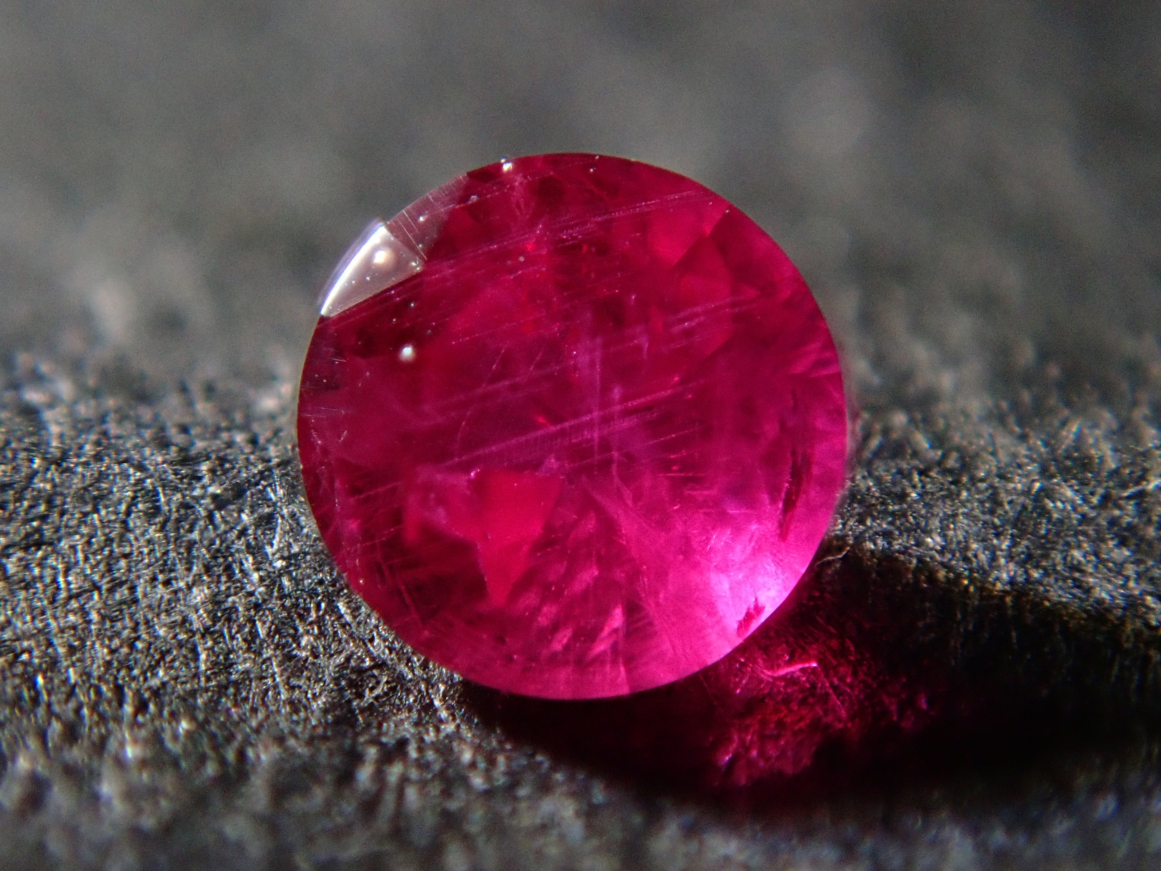 Ruby from Greenland 2.3mm/0.054ct loose with certificate