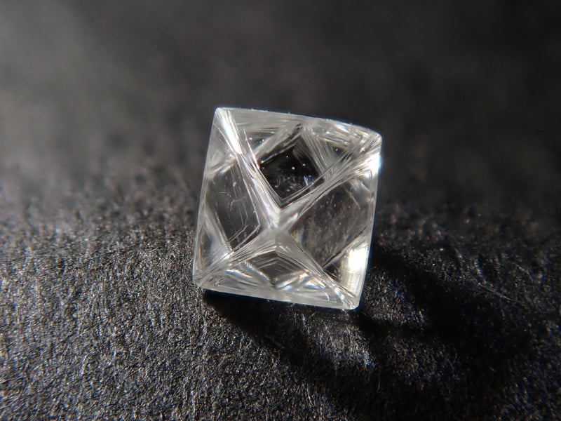 ダイヤモンド原石（ソーヤブル） 0.071ct原石