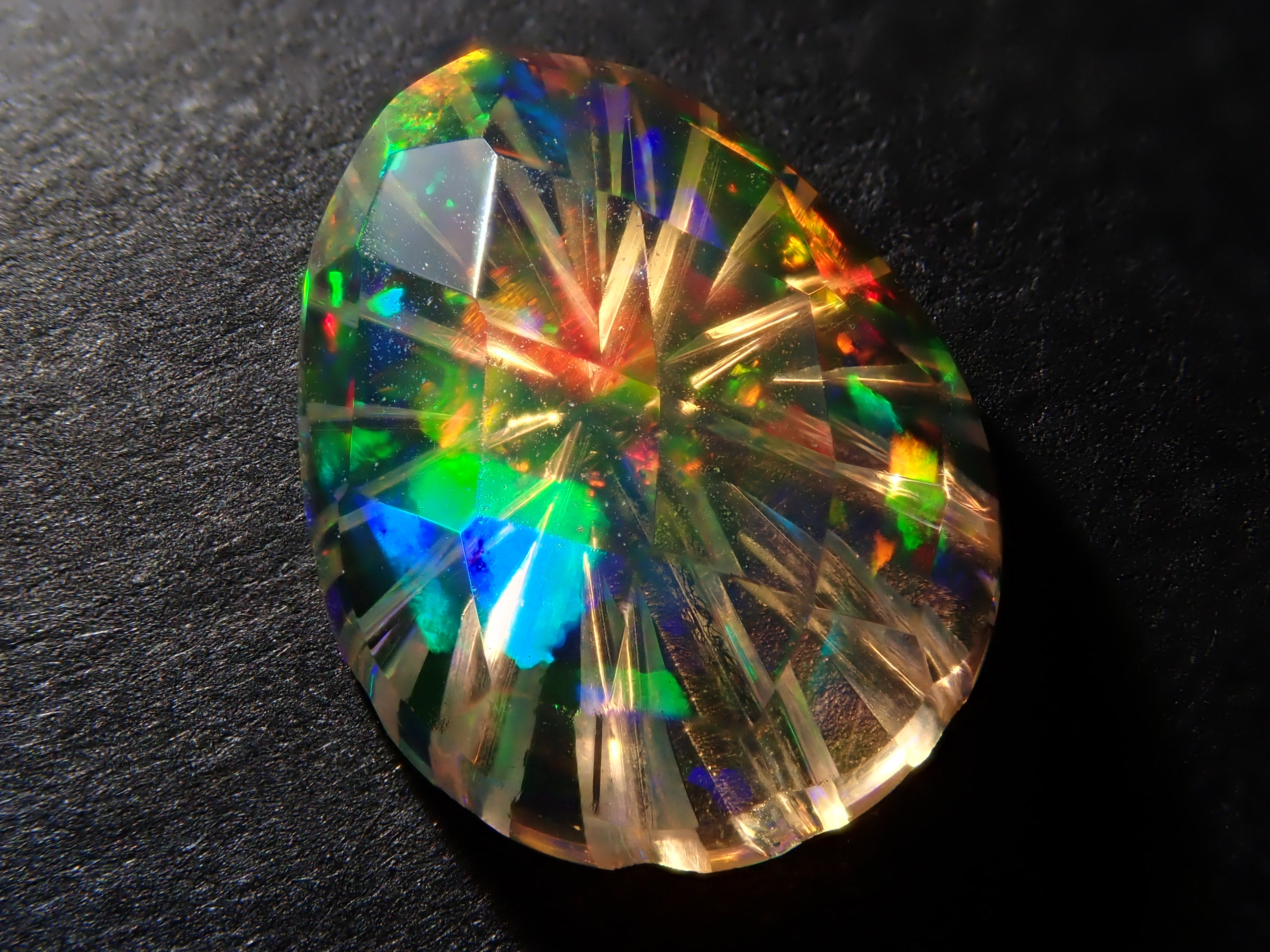 【甲州貴石切子】メキシコ産ファイアオパール 1.318ct《コラボ》ルース ワッペン付