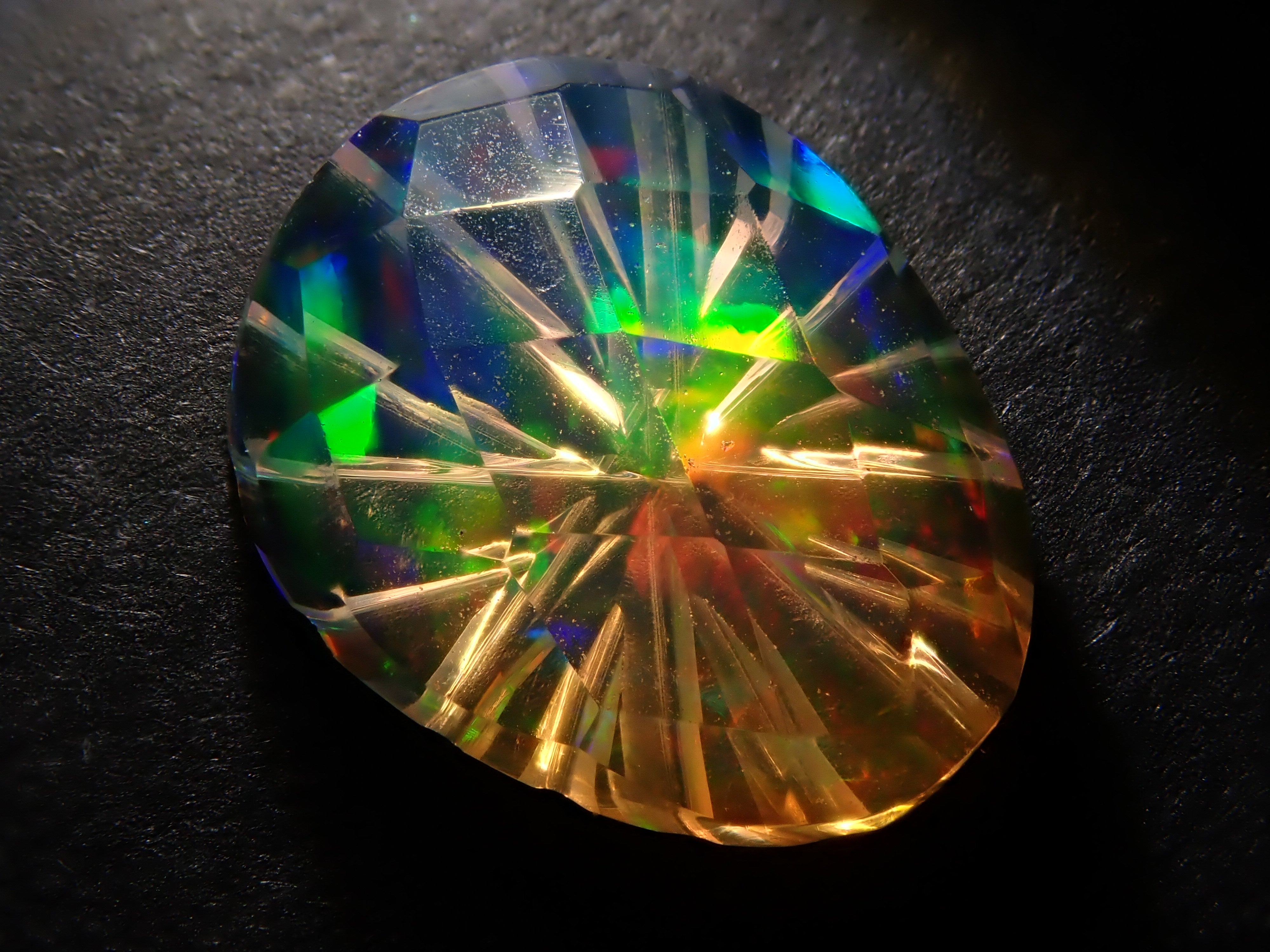 【甲州貴石切子】メキシコ産ファイアオパール 1.318ct《コラボ》ルース ワッペン付