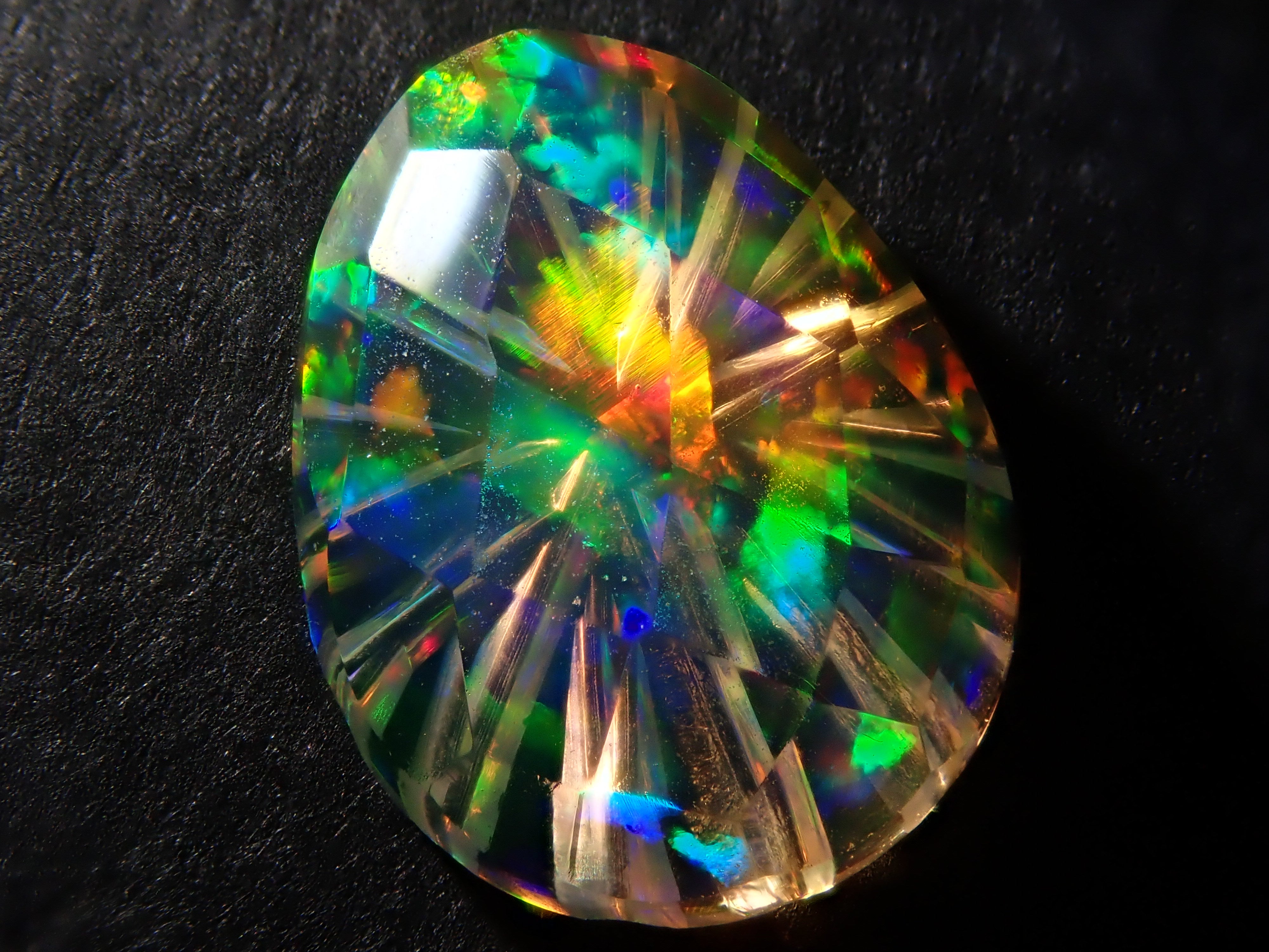 【甲州貴石切子】メキシコ産ファイアオパール 1.318ct《コラボ》ルース ワッペン付