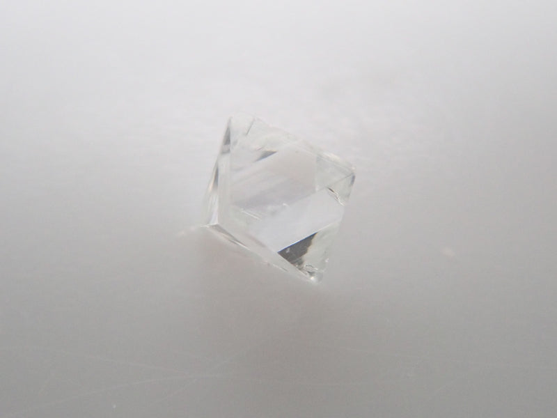 シエラレオネ産ダイヤモンド原石（ソーヤブル） 0.047ct原石