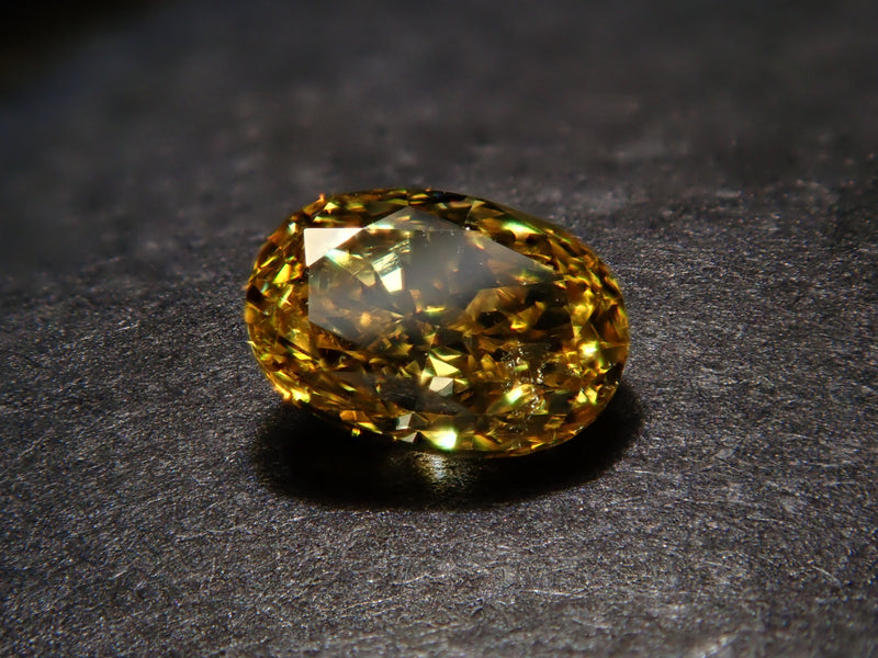 イェローダイヤモンドルース/ F.I.O.YELLOW/ 0.342 ct.箱付状態