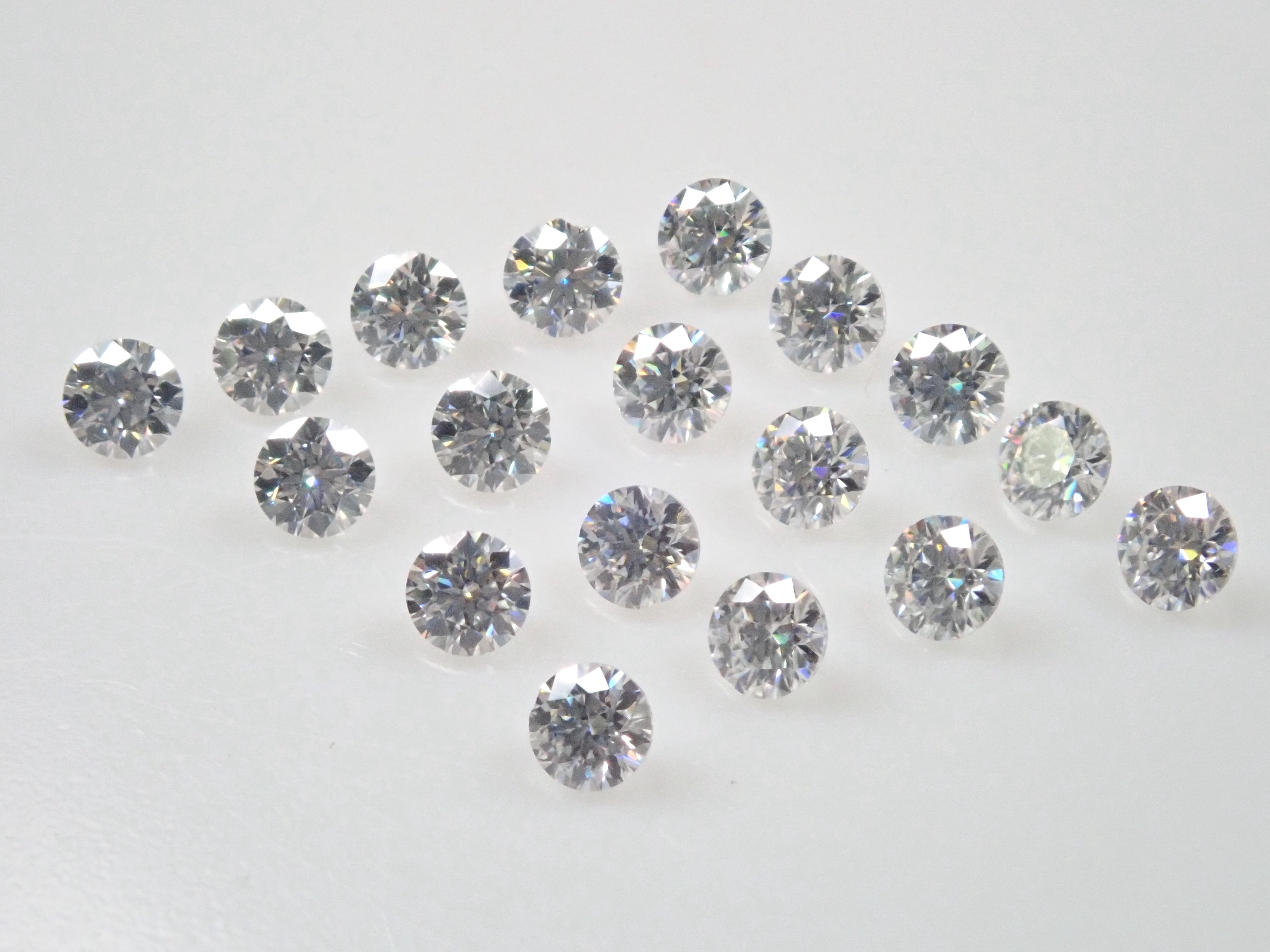 Synthetic moissanite 2 stones loose (2mm, H&amp;C)《Multiple purchase discount available》