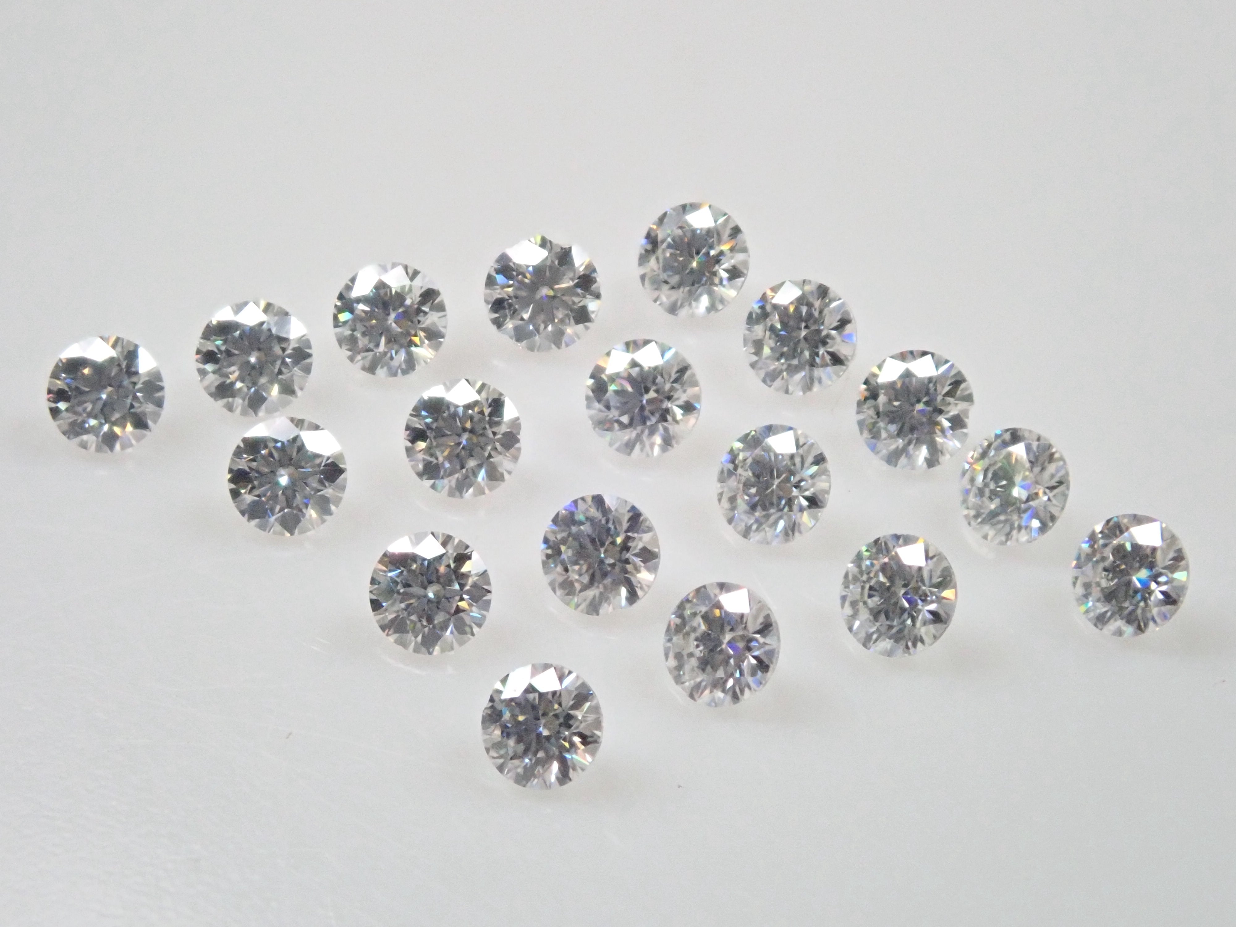 Synthetic moissanite 2 stones loose (2mm, H&amp;C)《Multiple purchase discount available》