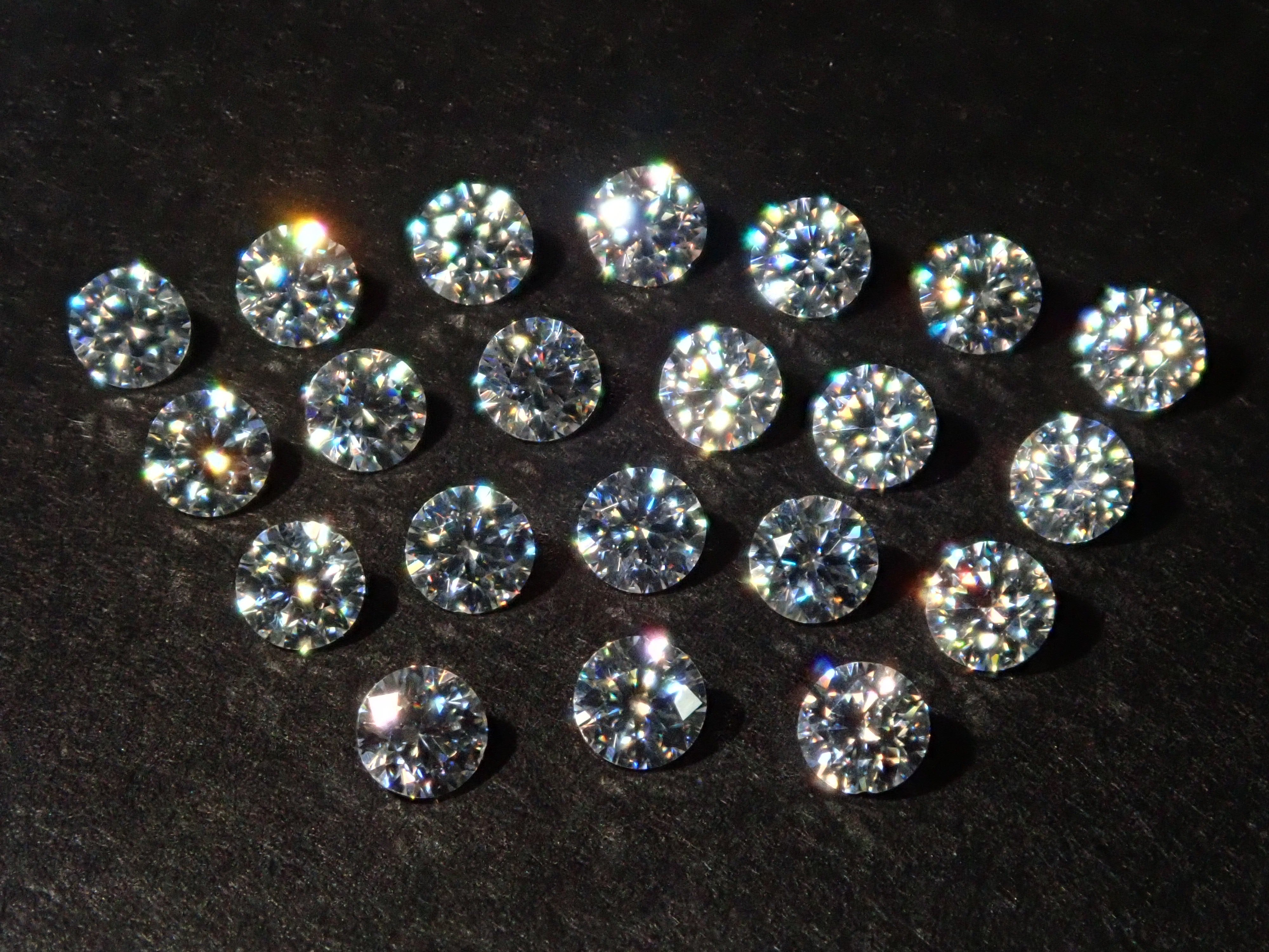 Synthetic moissanite 2 stones loose (2mm, H&amp;C)《Multiple purchase discount available》