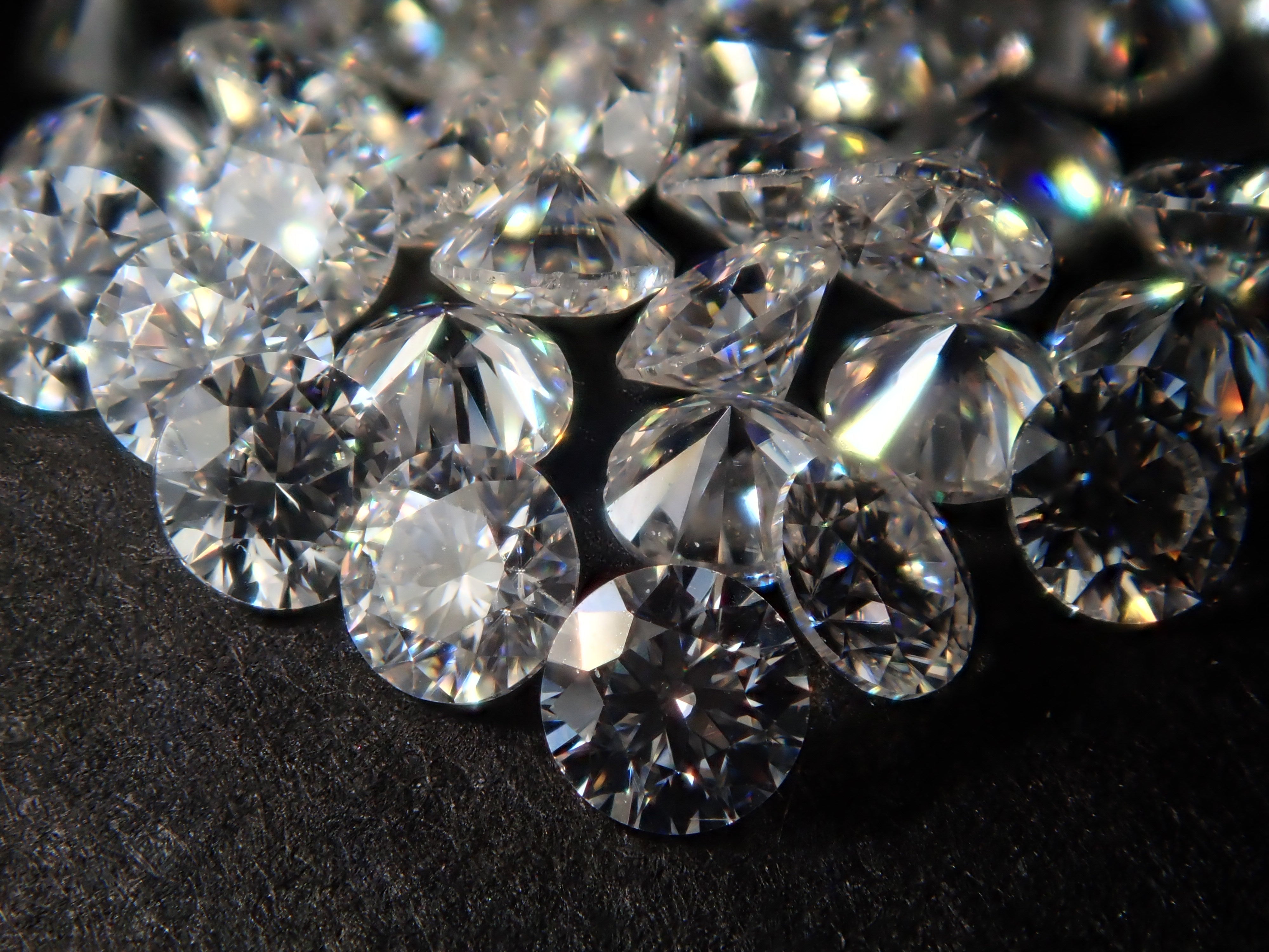 Synthetic moissanite 2 stones loose (2mm, H&amp;C)《Multiple purchase discount available》