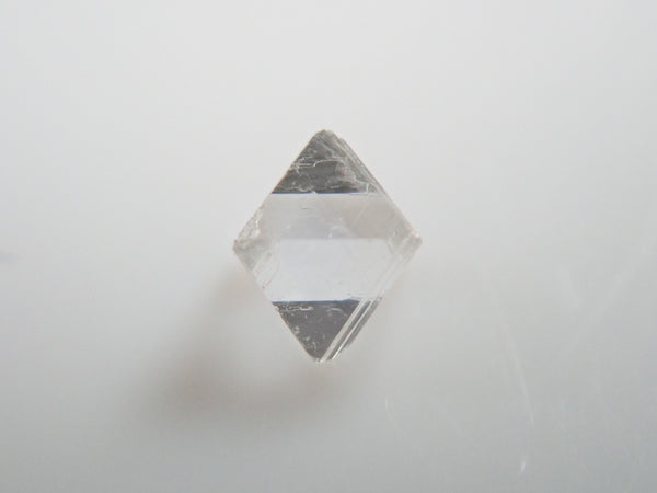 ジンバブエ産ダイヤモンド原石（ソーヤブル） 0.046ct原石