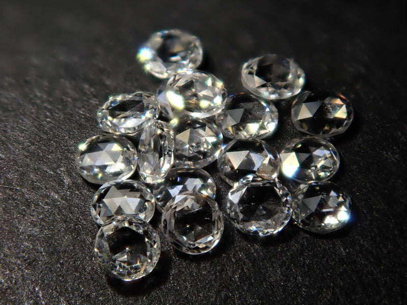 ローズカットダイヤモンド1石（VS-SIクラス相当,1.4-1.5mm）《複数購入割引有》