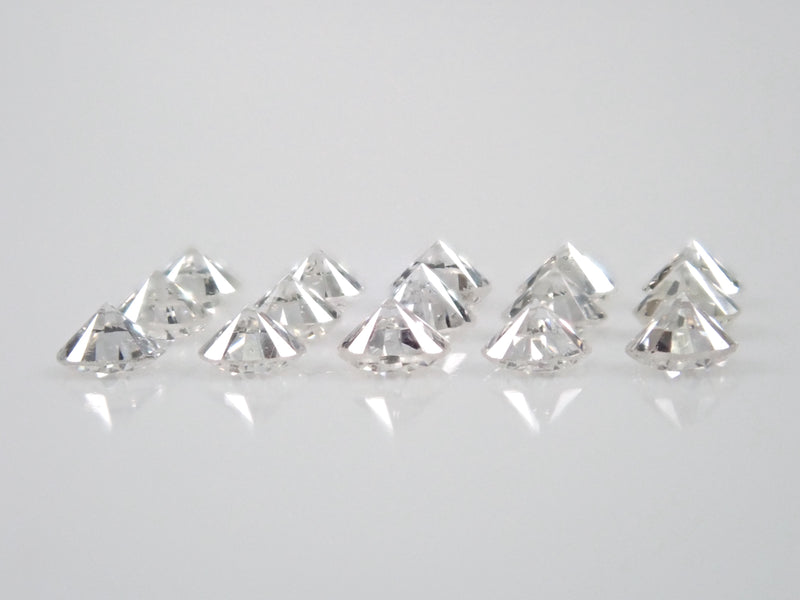 Gem Gacha Gacha💎1 special fluorescent diamond (VS-SI class equivalent, 2.0mm)