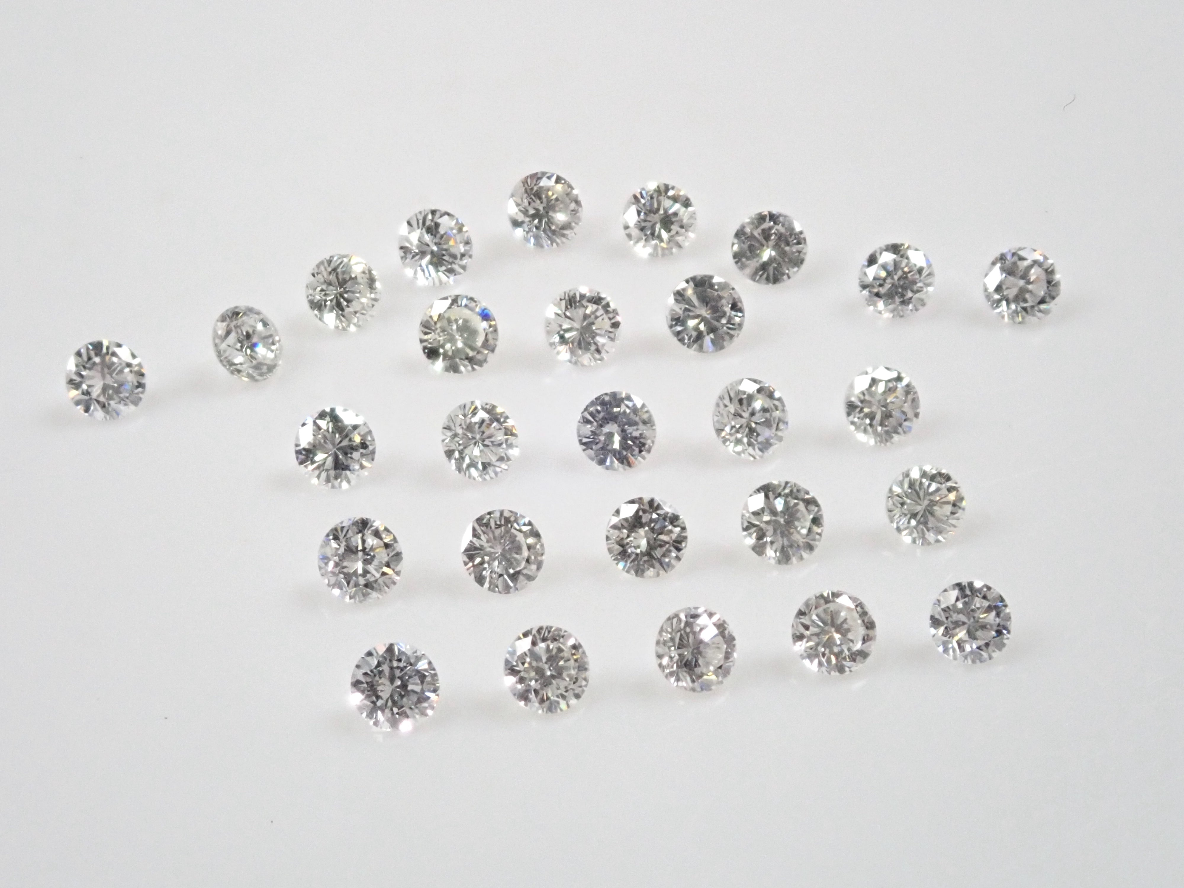 1 blue fluorescent diamond (VS-SI class equivalent, 2.0mm)《Multiple purchase discount available》