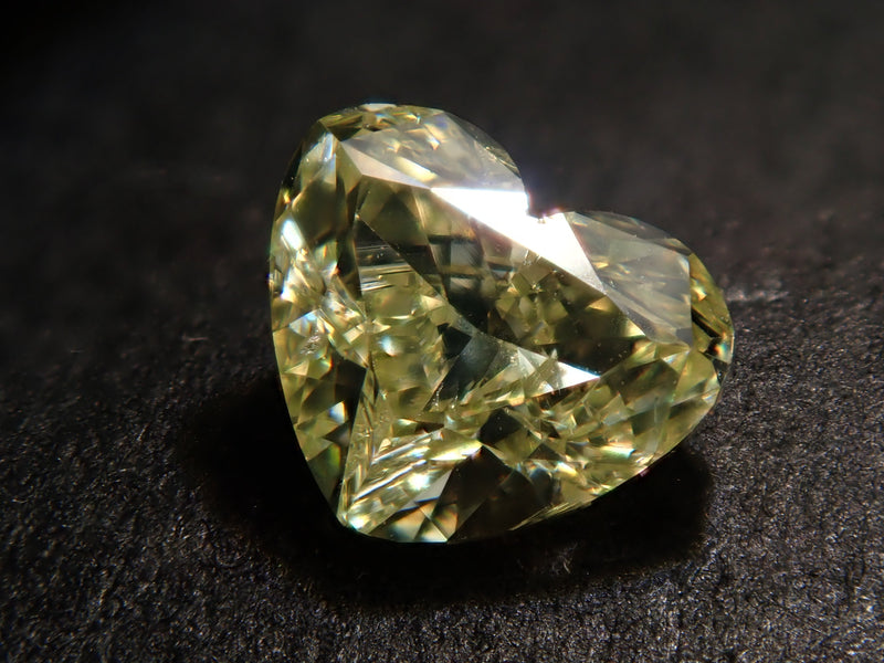 イエローダイヤモンド 0.532ctルース(LIGHT YELLOW, SI1)