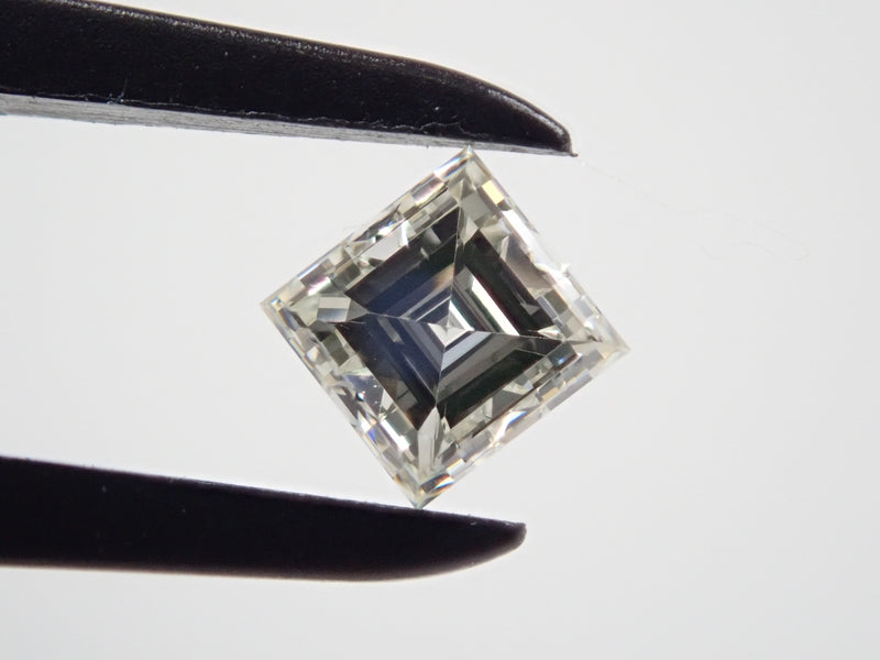 ダイヤモンド 0.355ctルース(L, VVS2,スクエアカット) – カラッツSTORE