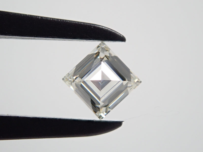 ダイヤモンド 0.355ctルース(L, VVS2,スクエアカット)