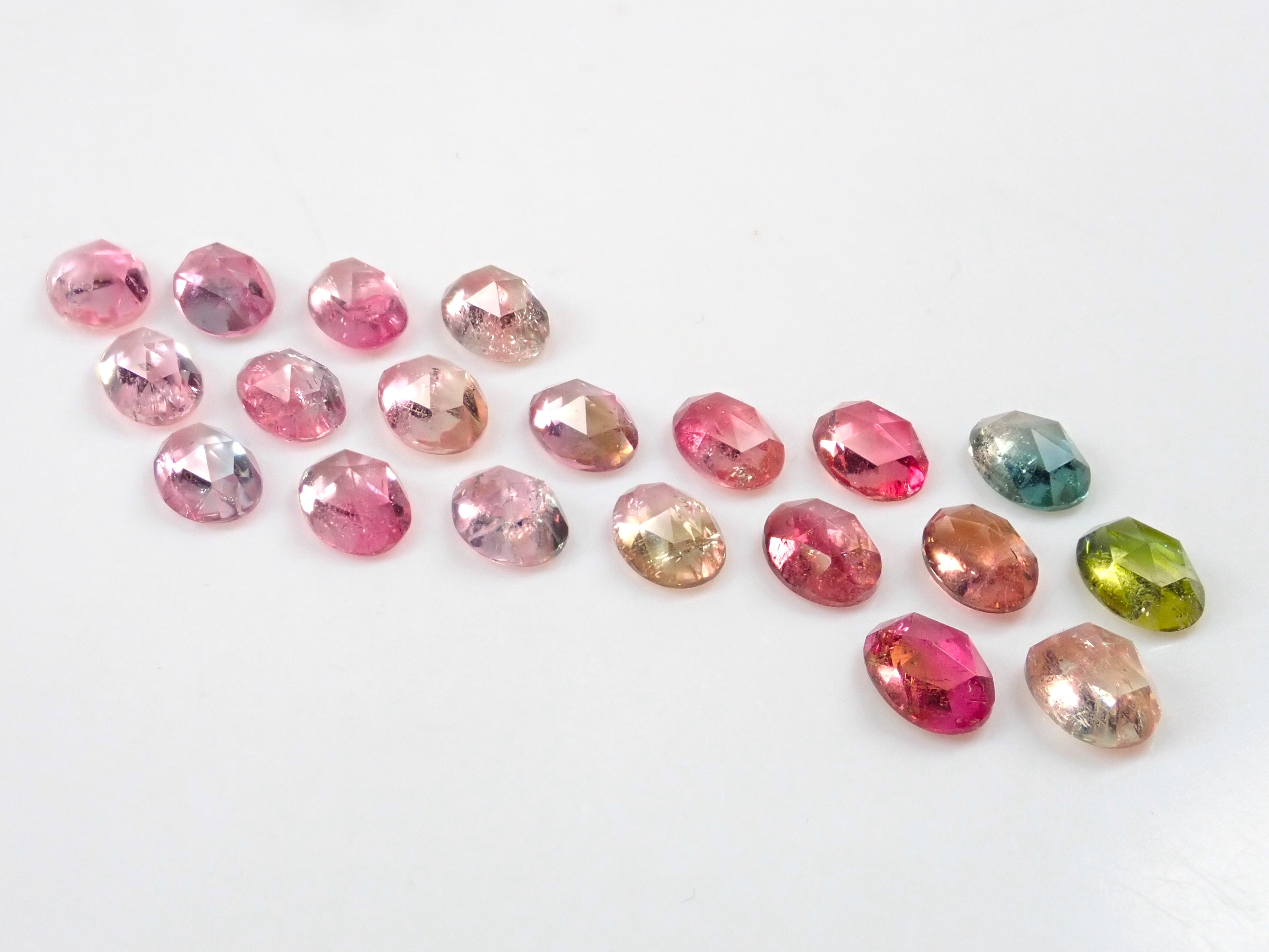 Gem Gacha "Rose Cut"💎 Bicolor Tourmaline 1 stone (5 x 7 mm) {Multiple purchase discount available}