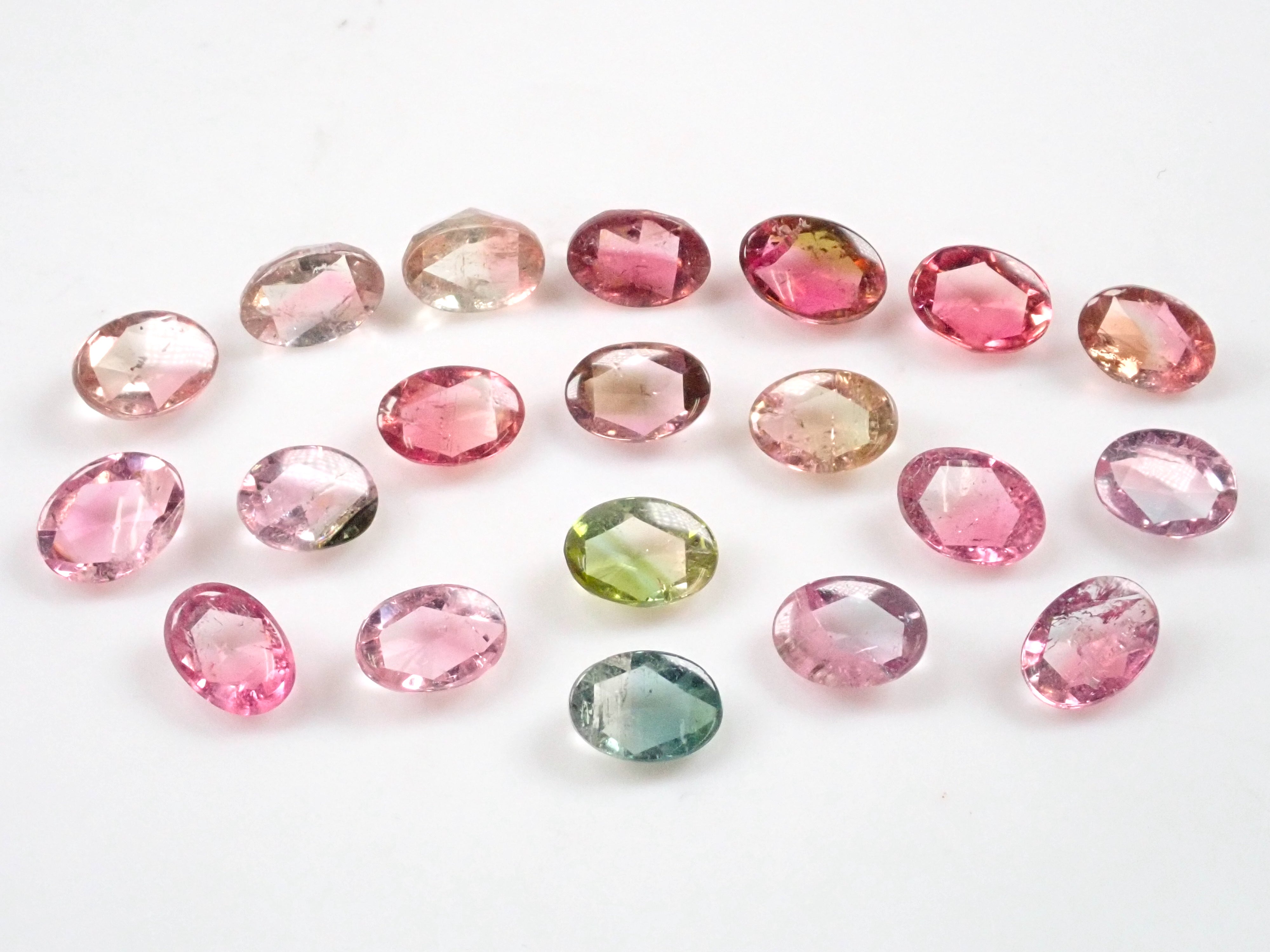 Gem Gacha "Rose Cut"💎 Bicolor Tourmaline 1 stone (5 x 7 mm) {Multiple purchase discount available}