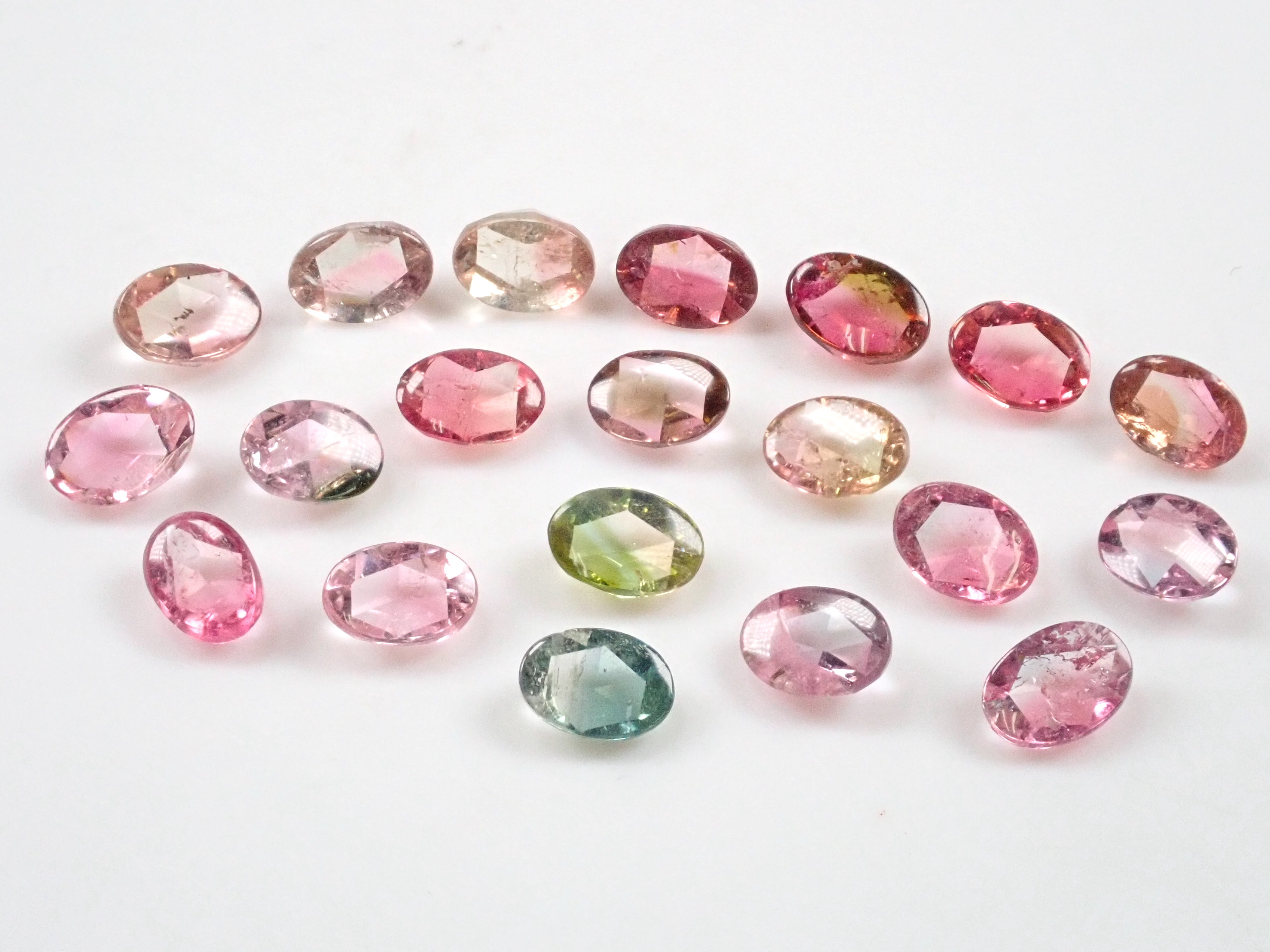 Gem Gacha "Rose Cut"💎 Bicolor Tourmaline 1 stone (5 x 7 mm) {Multiple purchase discount available}