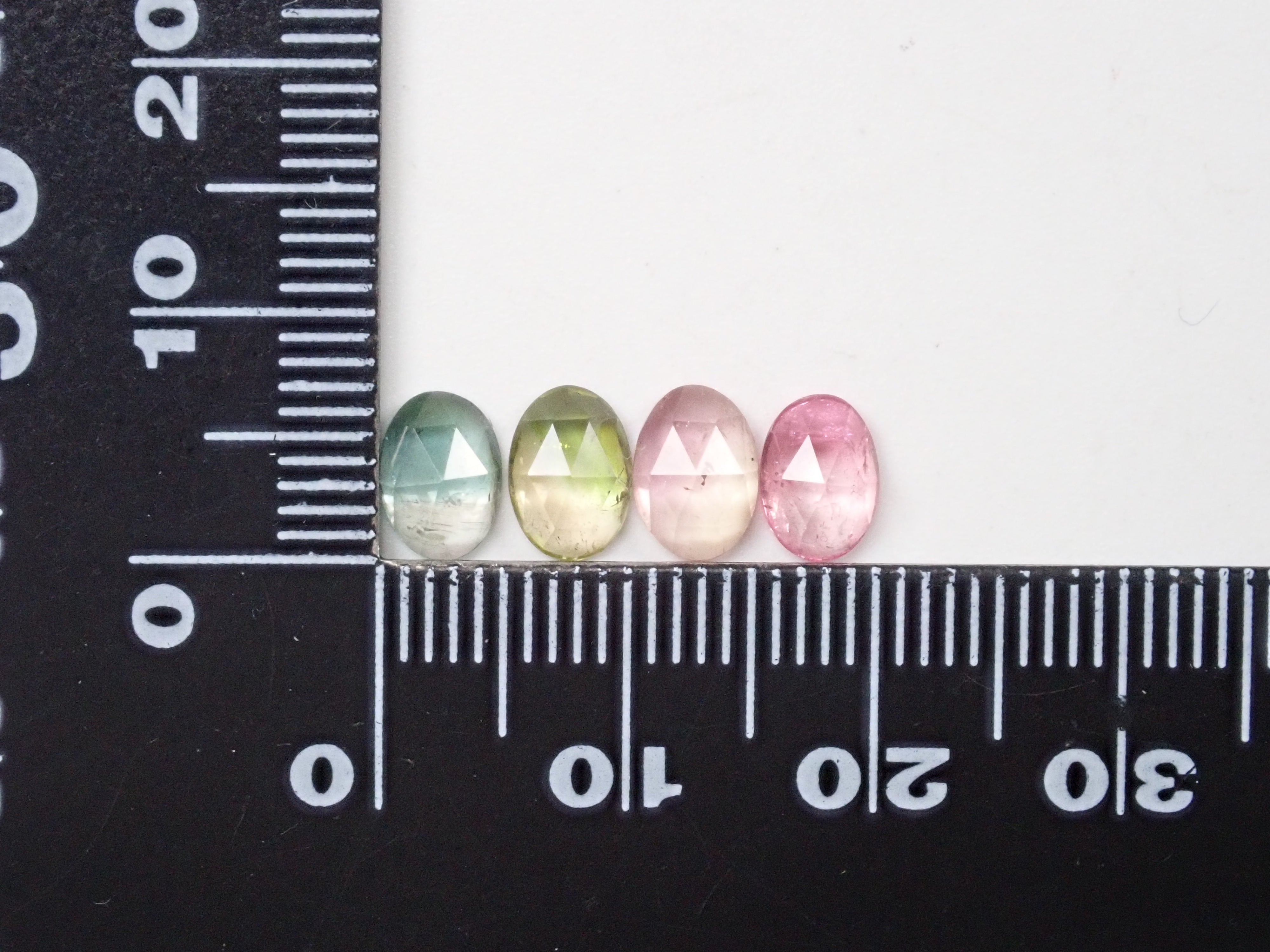 Gem Gacha "Rose Cut"💎 Bicolor Tourmaline 1 stone (5 x 7 mm) {Multiple purchase discount available}