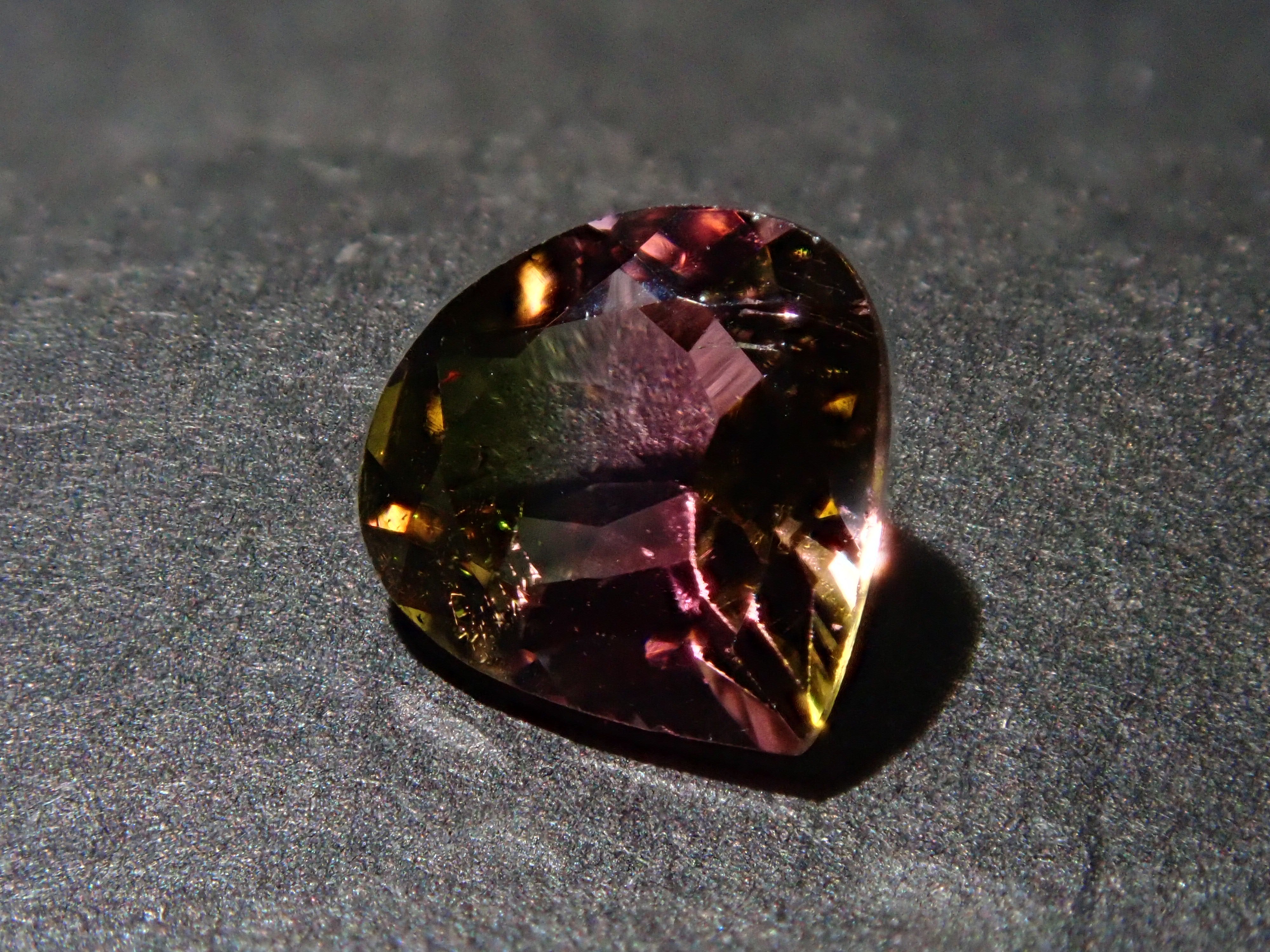 Bicolor tourmaline 0.440ct loose