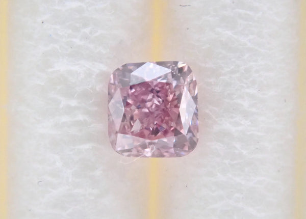 ファンシーパープリッシュピンクダイヤモンド 0.117ctルース(FANCY PURPLISH PINK, SI2)
