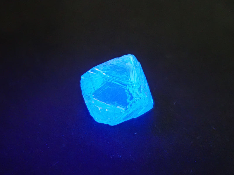 ダイヤモンド原石（ソーヤブル） 1.250ct原石（トライゴン有）