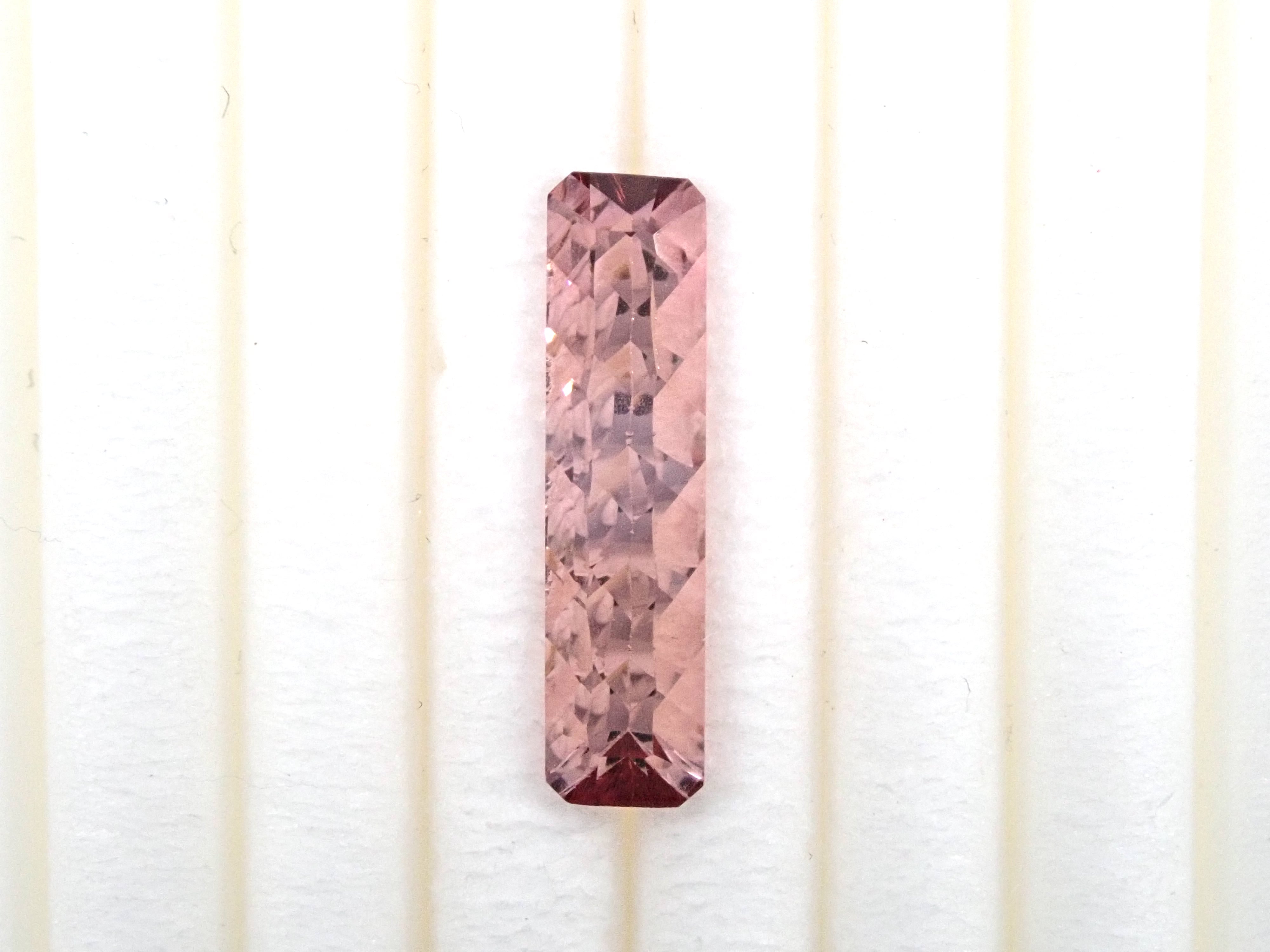 Pink tourmaline 0.890ct loose