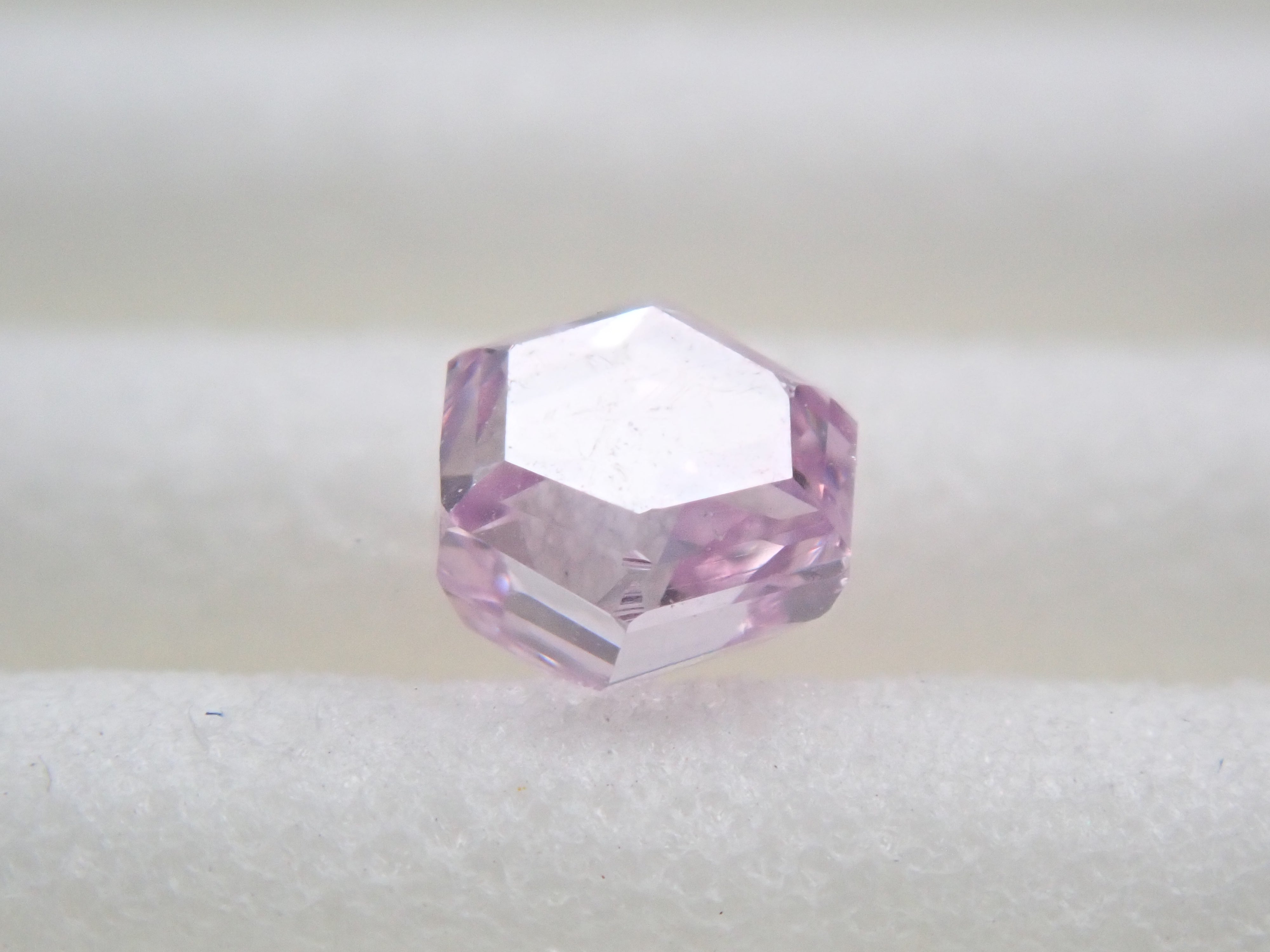 パープルダイヤモンド 0.282ctルース(FANCY PINK PURPLE, SI1)