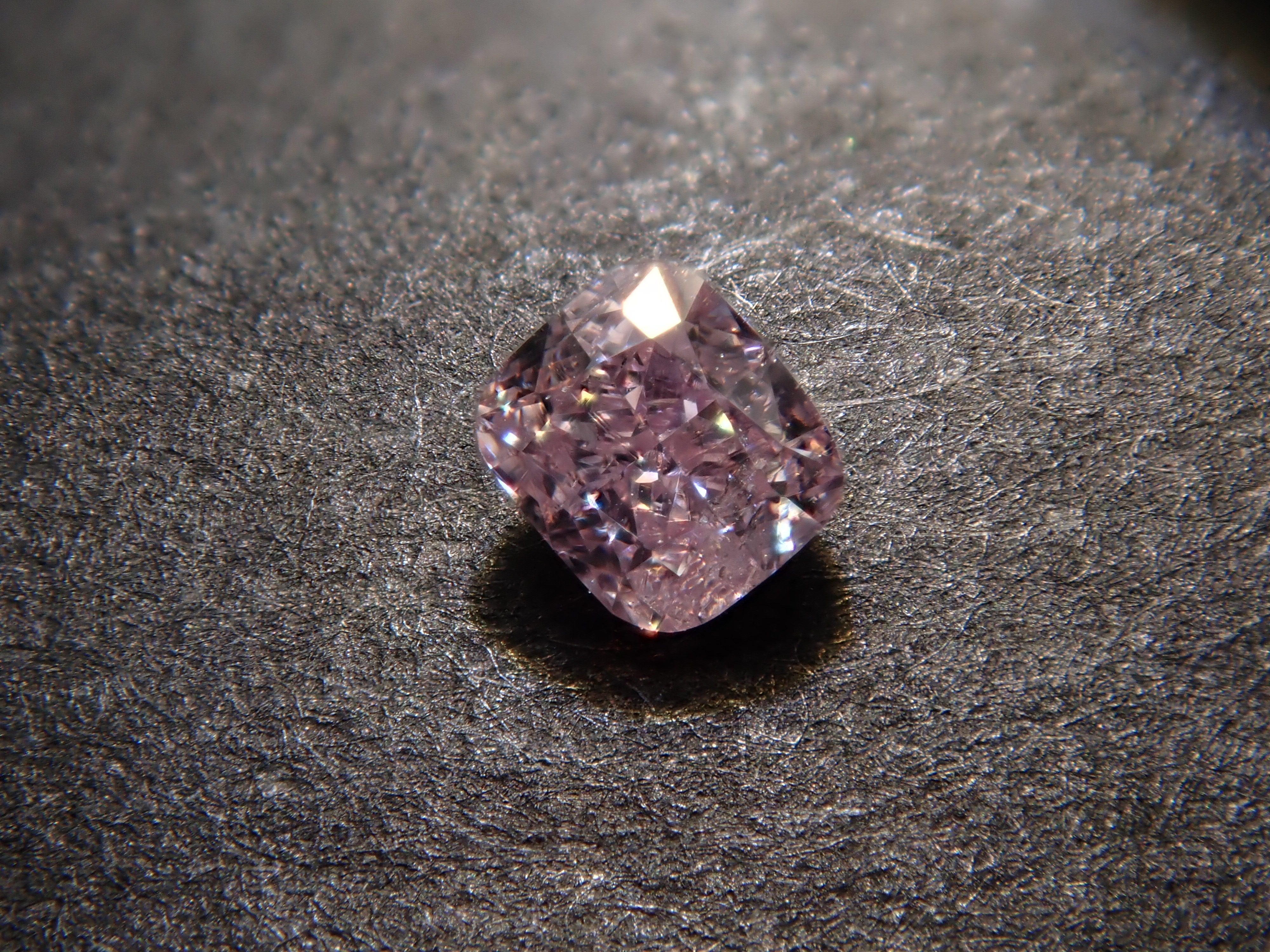 【32501451掲載】ピンクダイヤモンド 0.046ctルース(FANCY LIGHT PURPLISH PINK, SI-2)