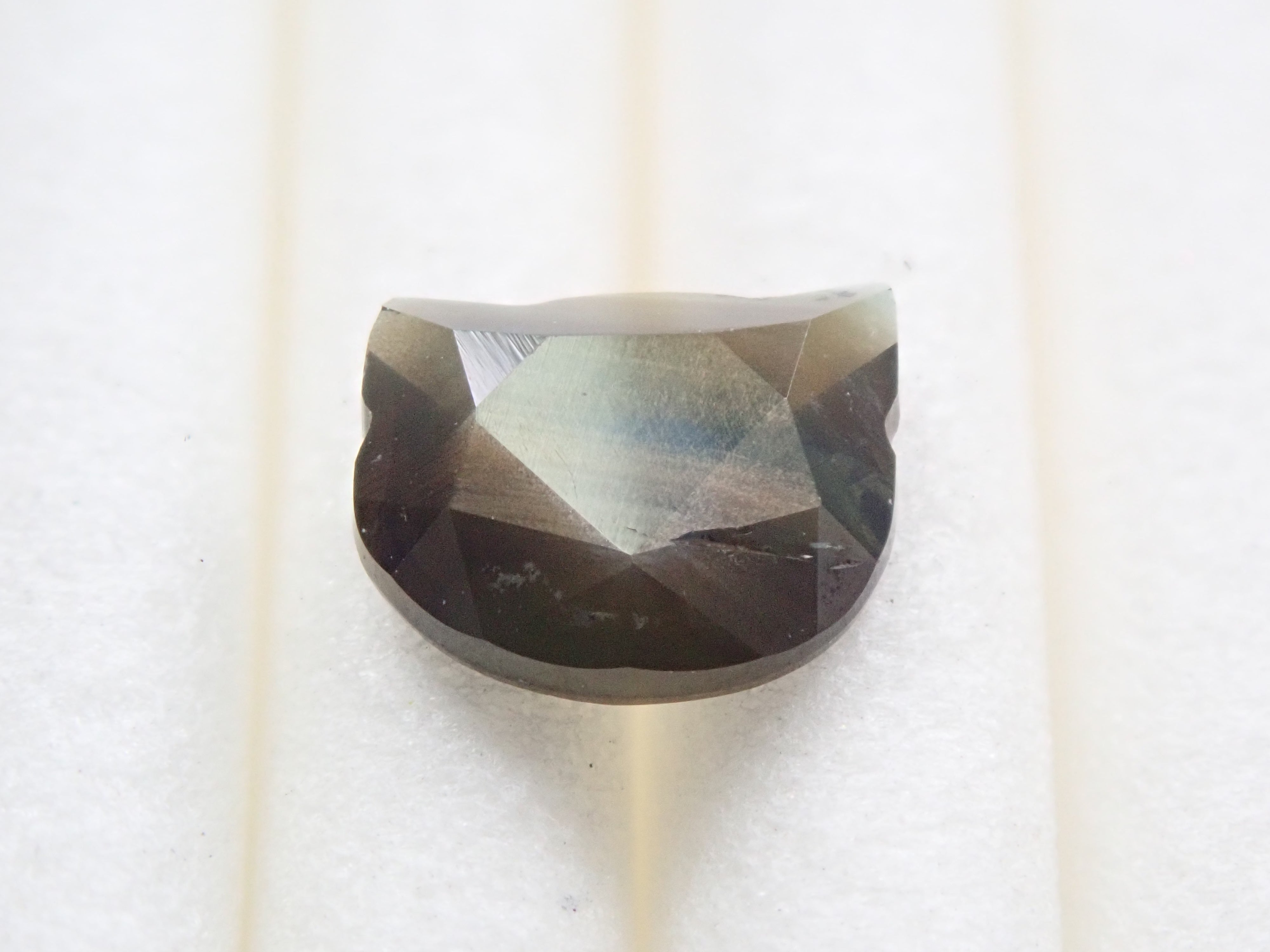 【猫カット】バンカチャサファイア 8mm/0.782ct《コラボ》ルース