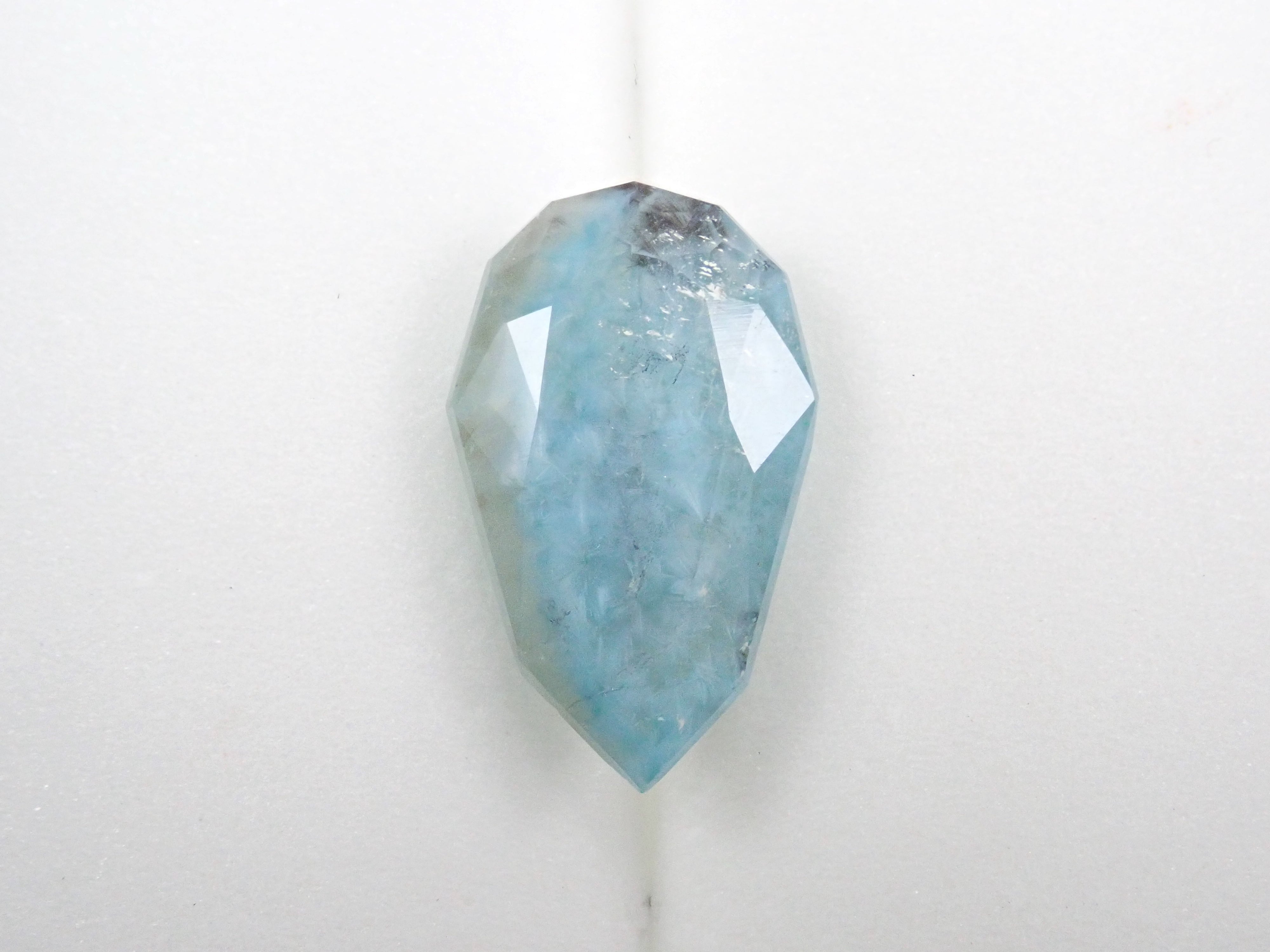 Medusa Quartz (Paraiba Quartz) 4.430ct loose