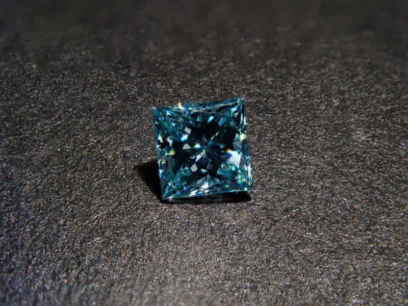 アイスブルーダイヤモンド 0.063ctルース