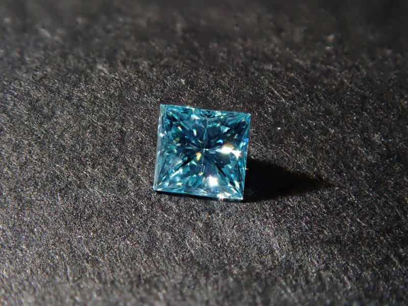 【12529120掲載】アイスブルーダイヤモンド 0.070ctルース