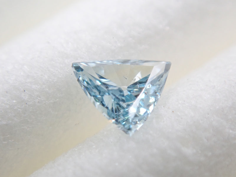 アイスブルーダイヤモンド 0.047ctルース（SIクラス相当）