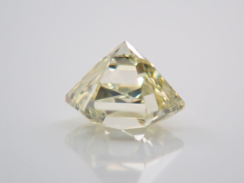 イエローダイヤモンド 0.306ctルース(LIGHT YELLOW, SI1)