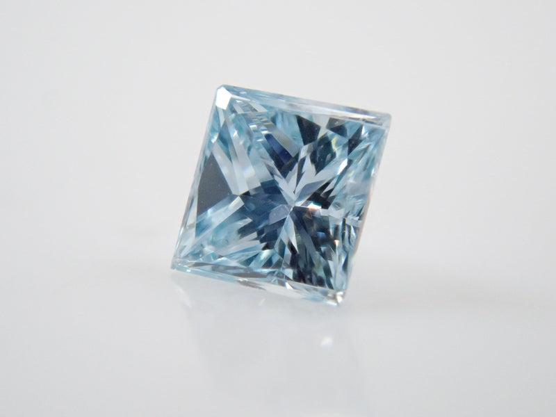 アイスブルーダイヤモンド0.072ctルース – カラッツSTORE