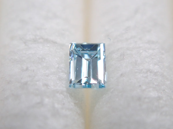 アイスブルーダイヤモンド 0.042ctルース（VSクラス相当）