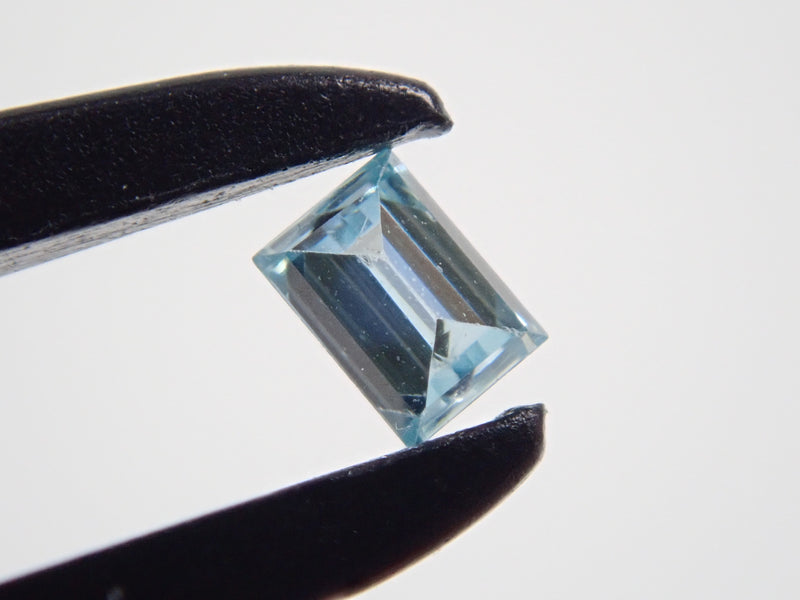 アイスブルーダイヤモンド 0.043ctルース（VSクラス相当）