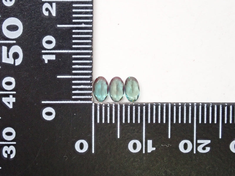 カラーチェンジアンデシン1石（5×3mm,オーバルカット）《複数購入割引