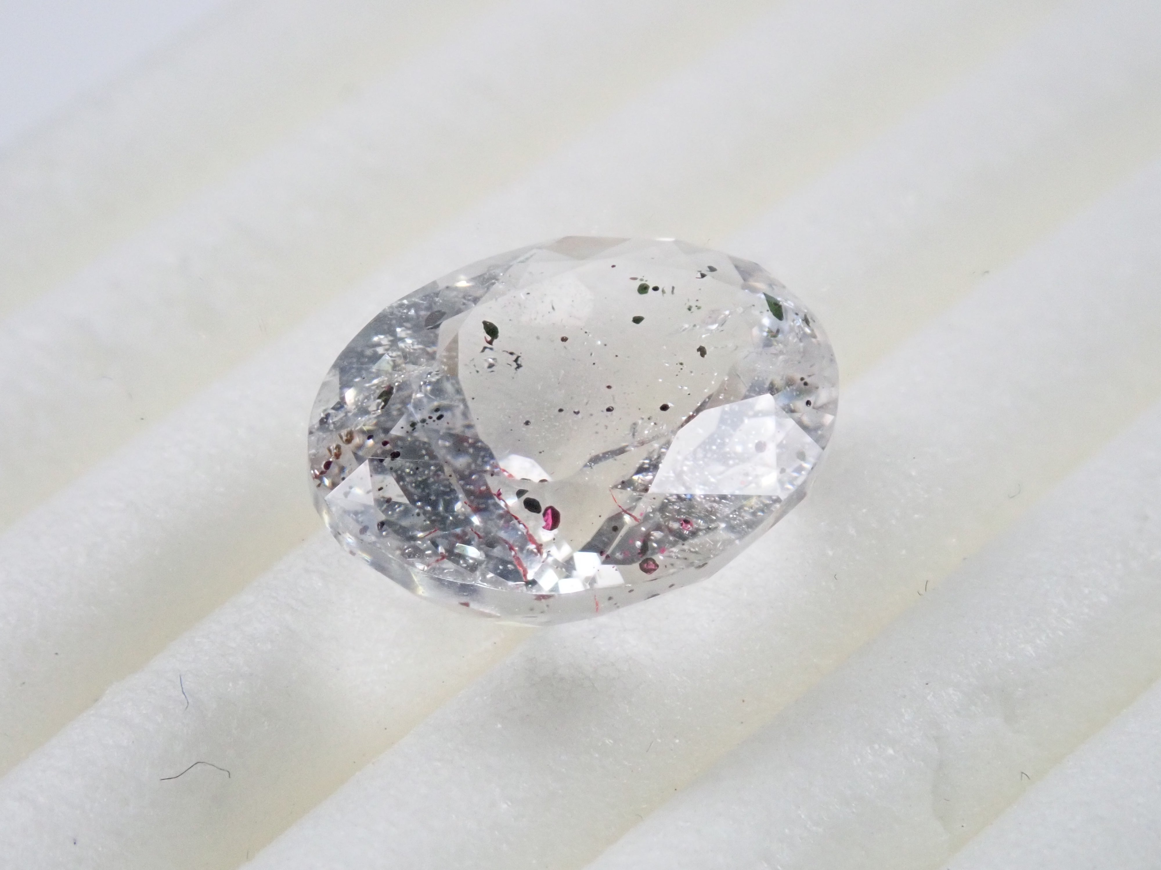 【12542266掲載】ブラジル産ティンカーベルクォーツ（ピンクファイヤークォーツ） 2.663ctルース