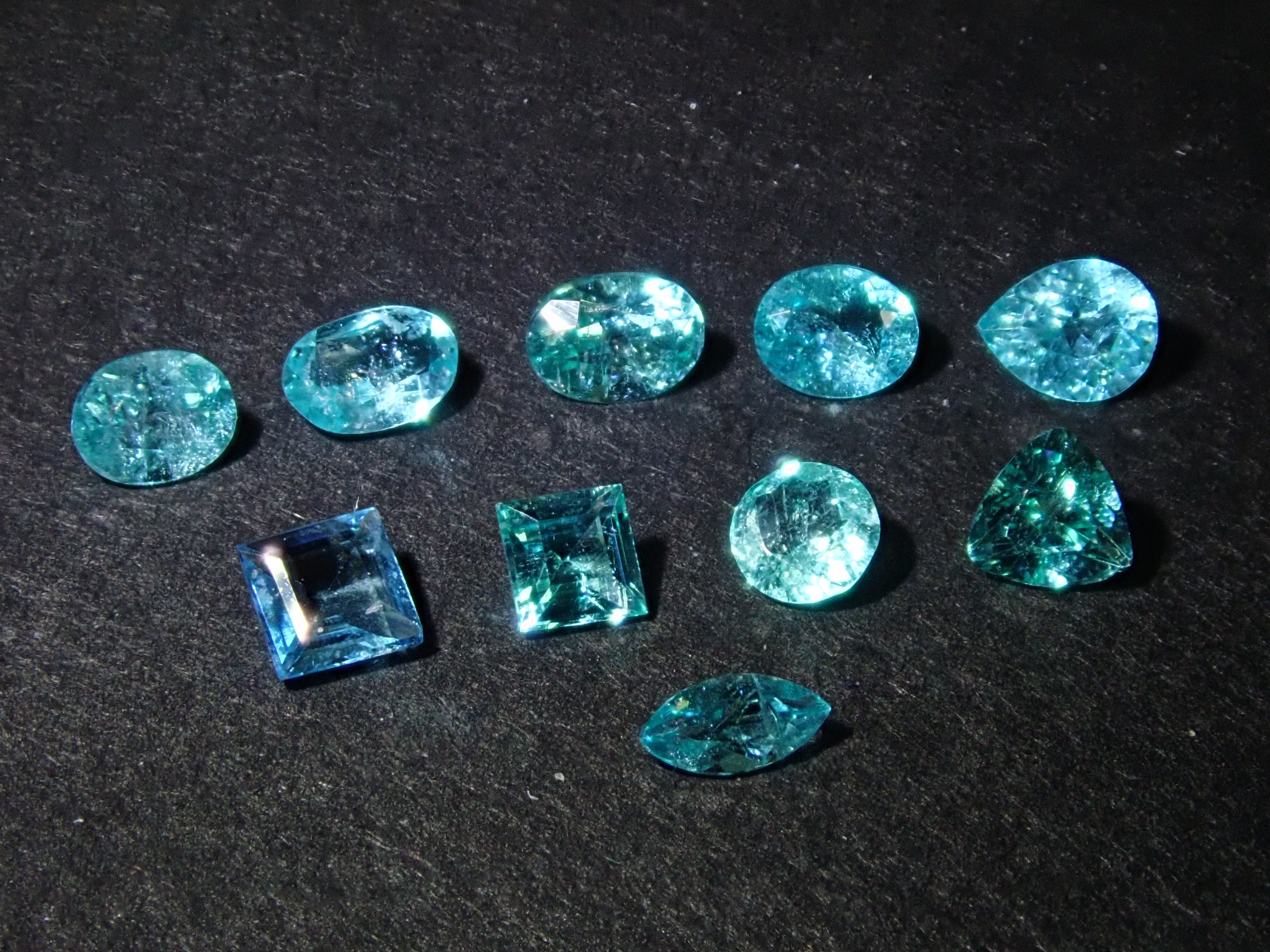 Gem Gacha💎1 Paraiba Tourmaline from Brazil (Batalha Mine)