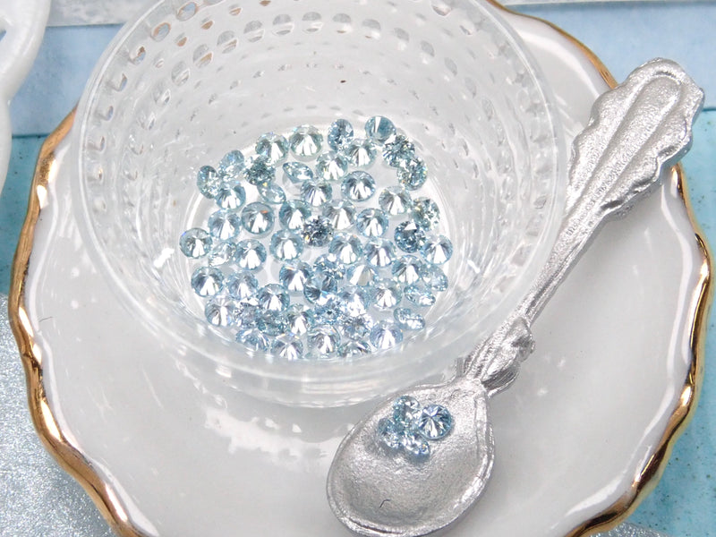 アイスブルーダイヤモンド1.2mm or 2.0mm 1石（VSクラス相当,ラウンドカット）《複数購入割引有り》